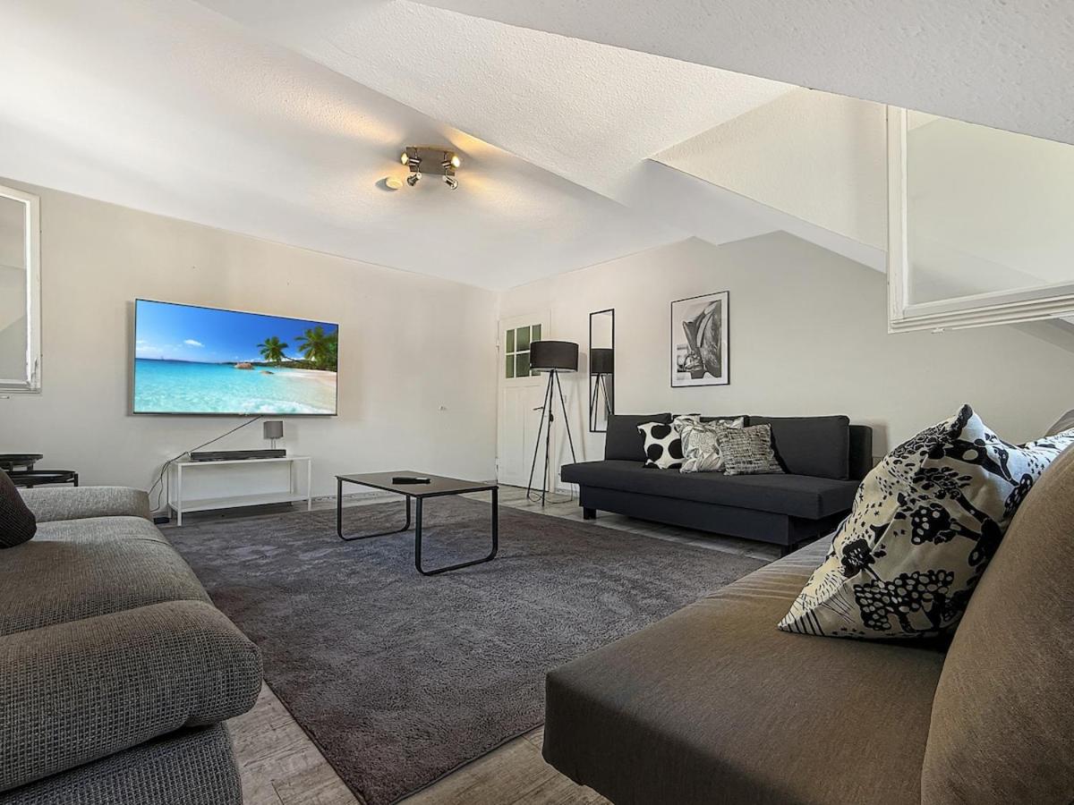 Penthouse in Nürtingen Platz für 14 Gäste