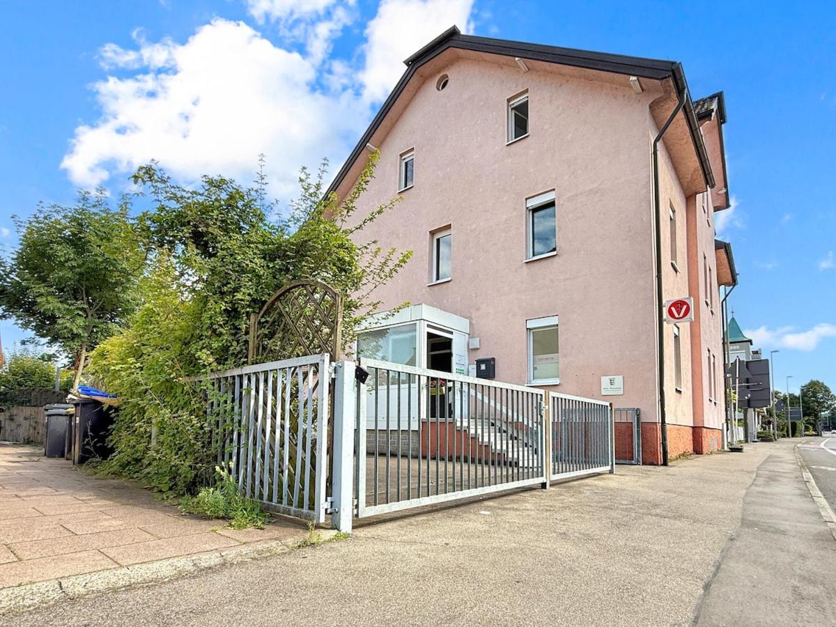 Penthouse in Nürtingen Platz für 14 Gäste