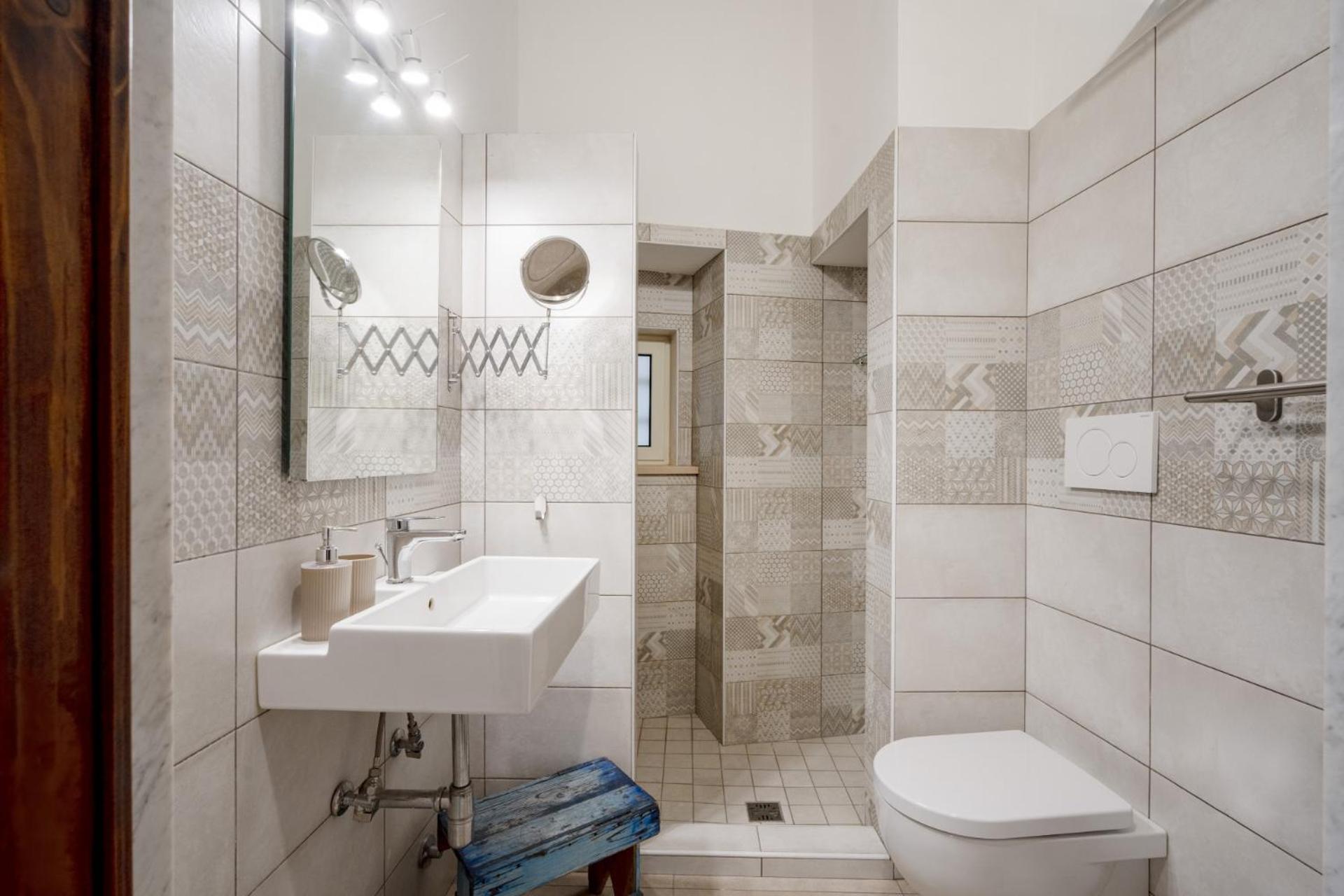 Corte Fiorita - City Center historical stay
