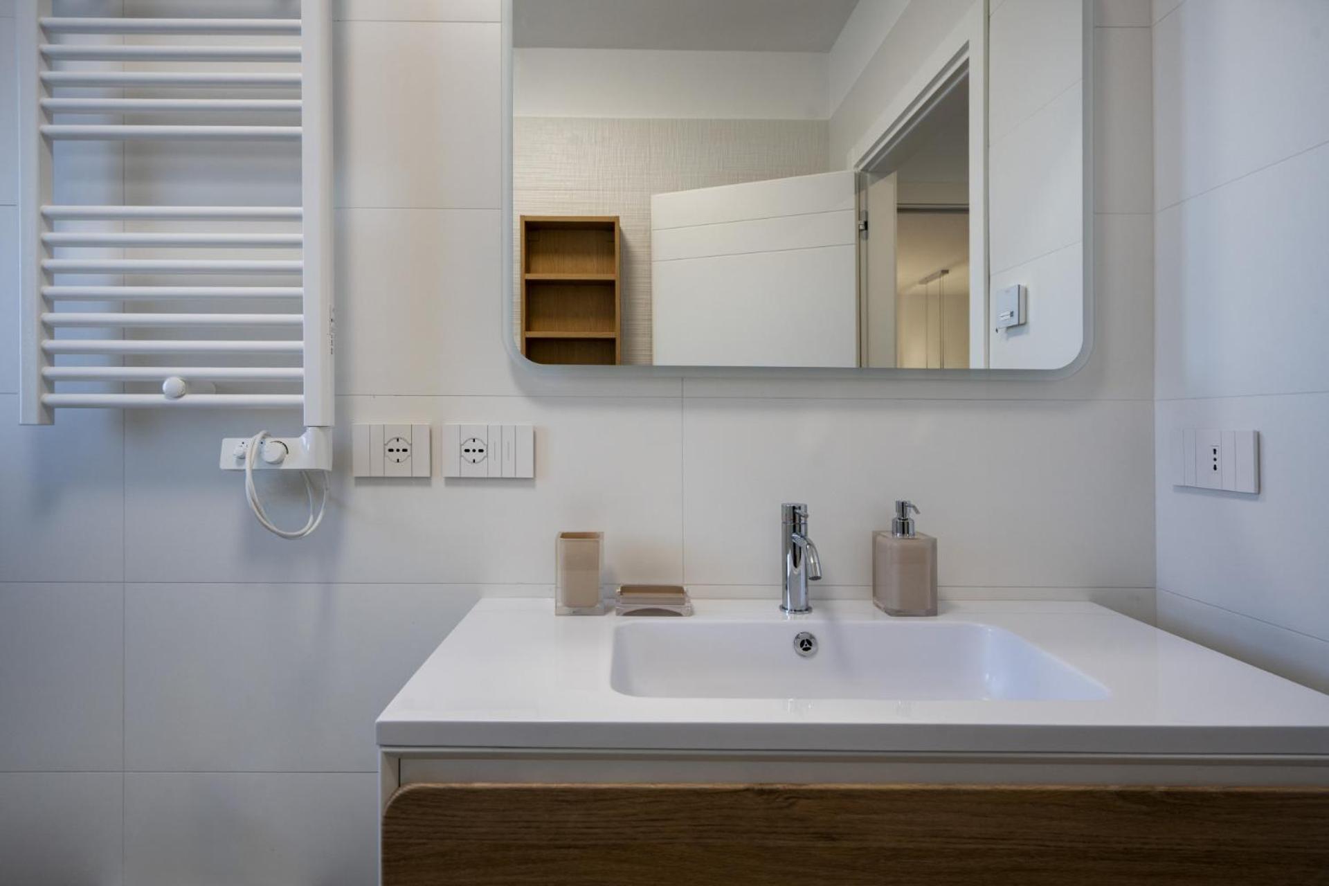 Borgo Felice - Modern Apartments + Free Parking