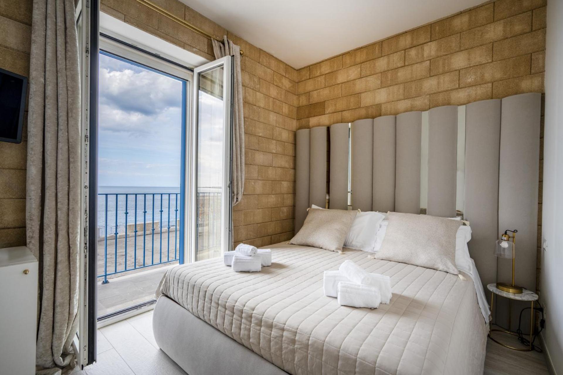 Altamarea - Sea view suites