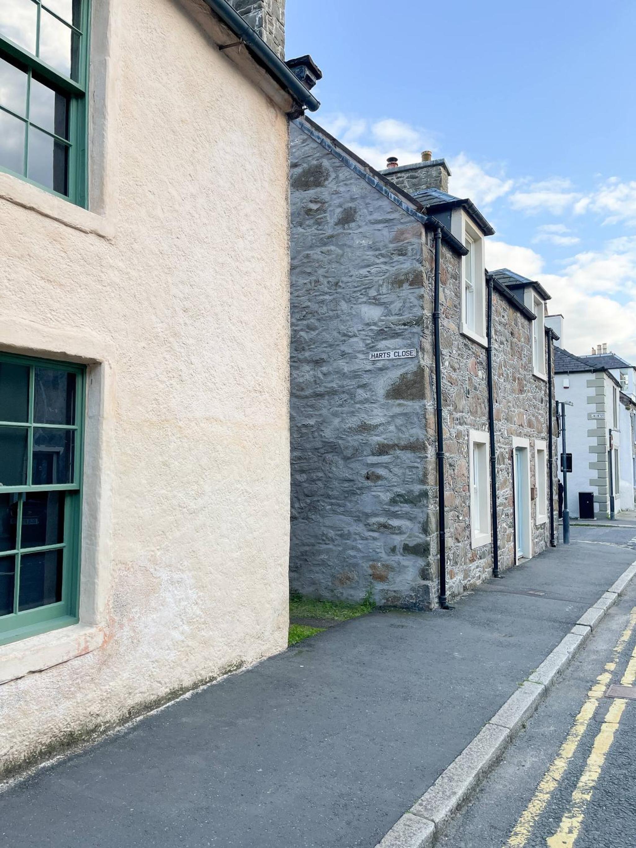 The Retreat, Cosy 1 Bed Cottage, Town Centre Location
