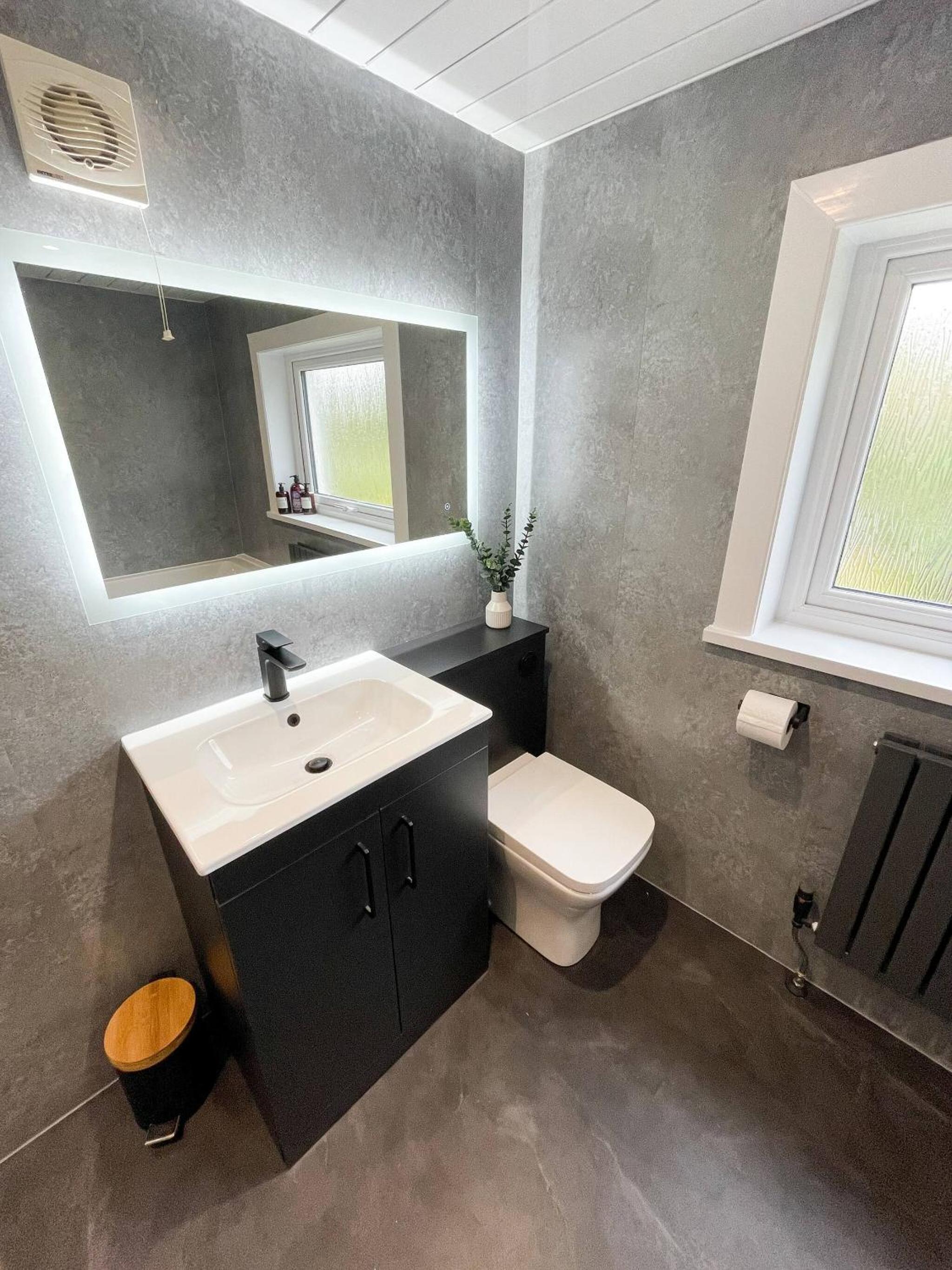The Retreat, Cosy 1 Bed Cottage, Town Centre Location