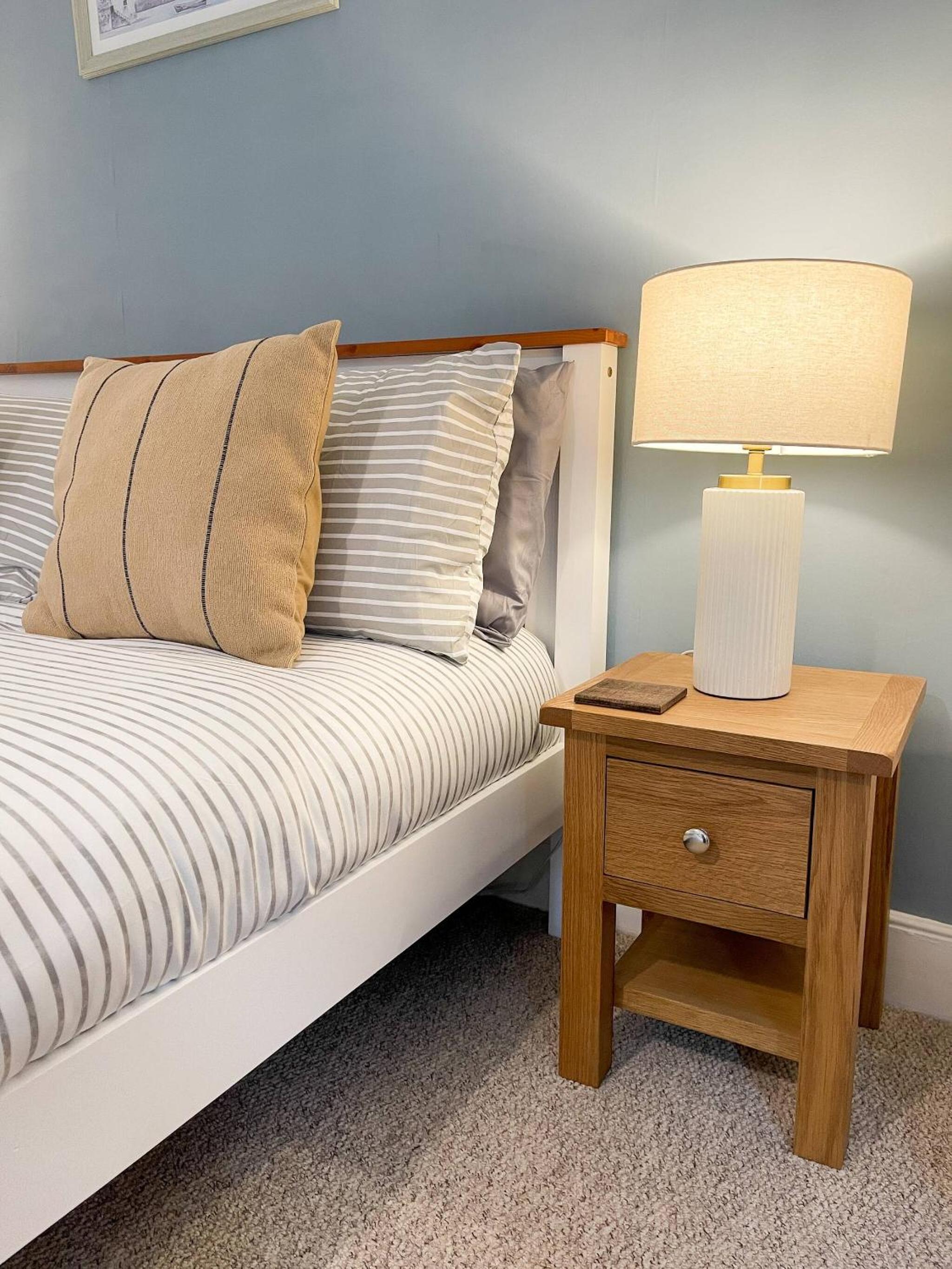 The Retreat, Cosy 1 Bed Cottage, Town Centre Location