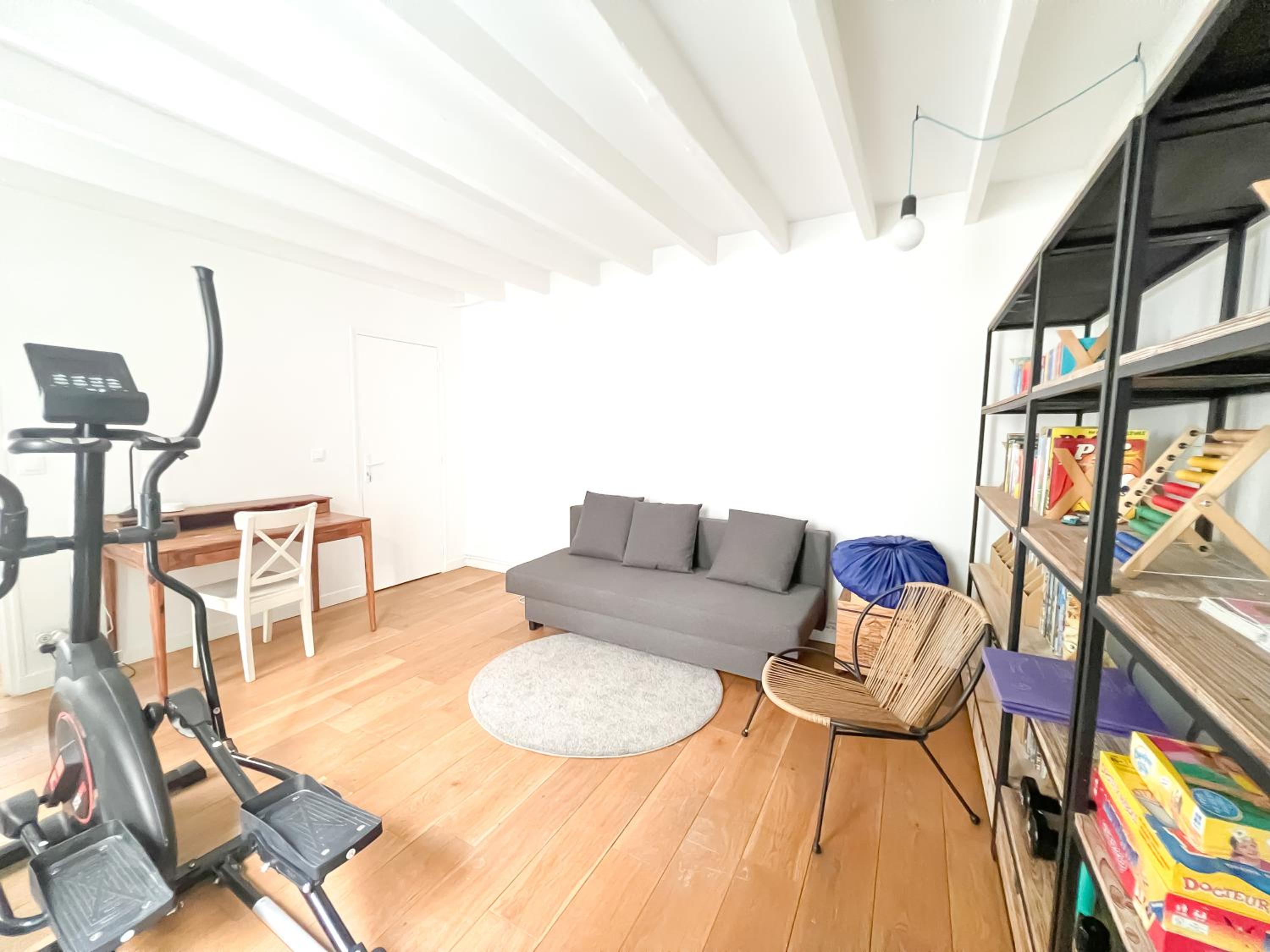 Maison chaleureuse à Paris !