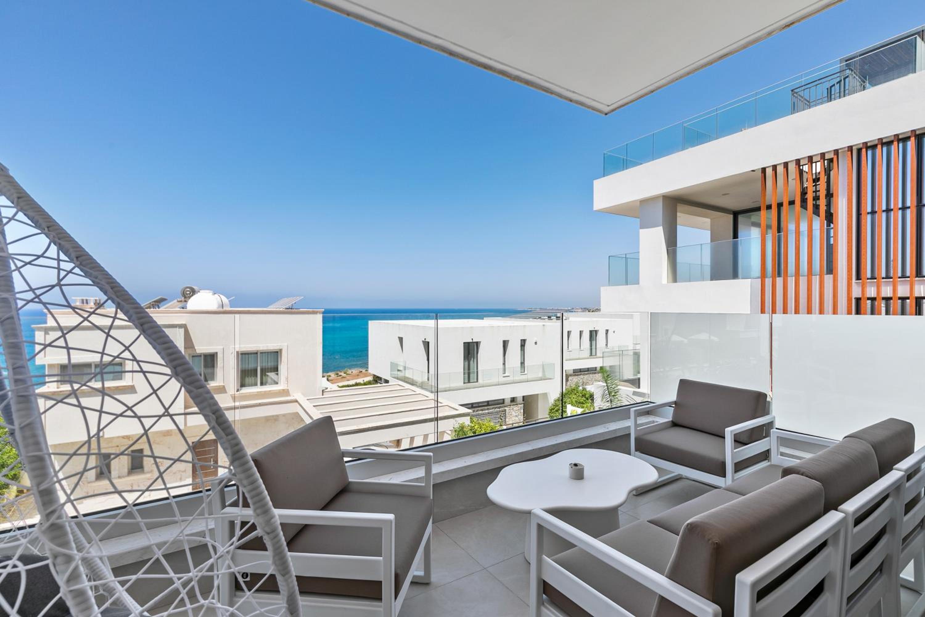 Olymp White Palace - The Ultra Luxury Beach House