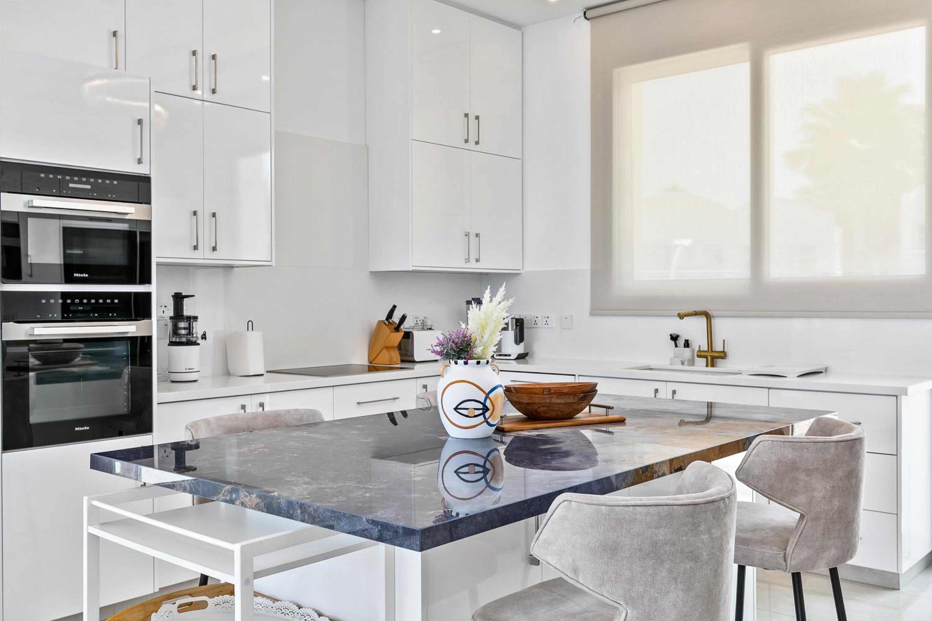 Olymp White Palace - The Ultra Luxury Beach House