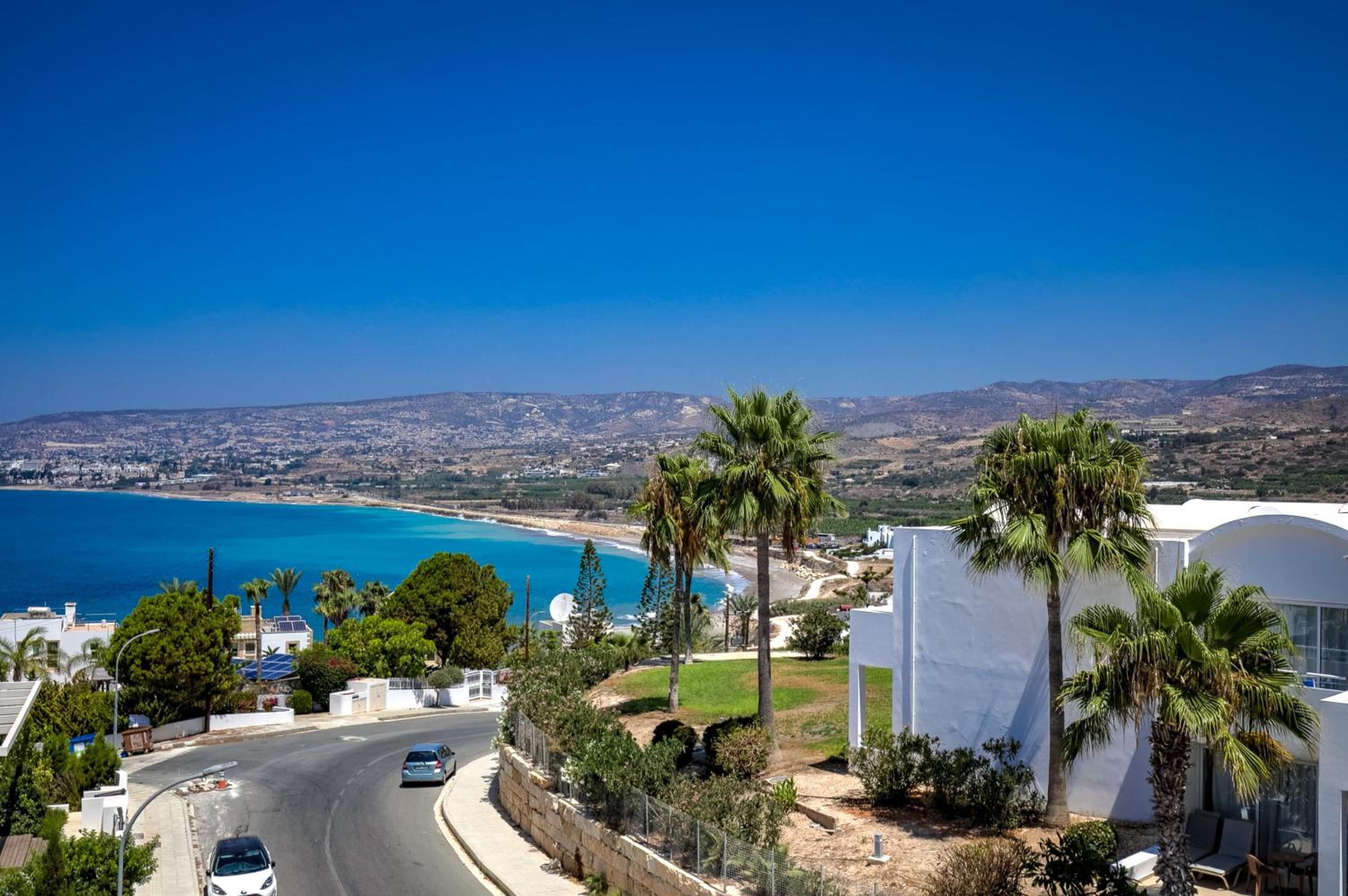 Olymp White Palace - The Ultra Luxury Beach House