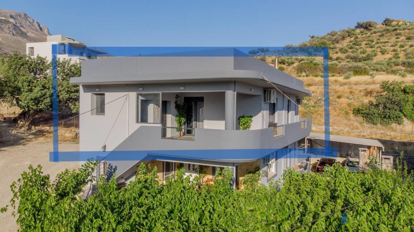 F & A Family Home
