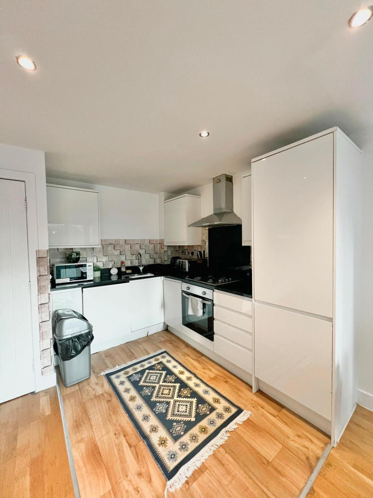 Bright flat in Whitechapel