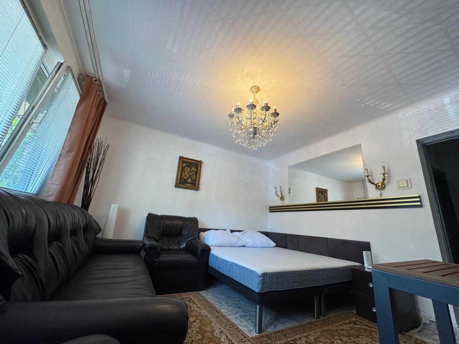 2 bedrooms apart in Cismigiu area - the real center of the city