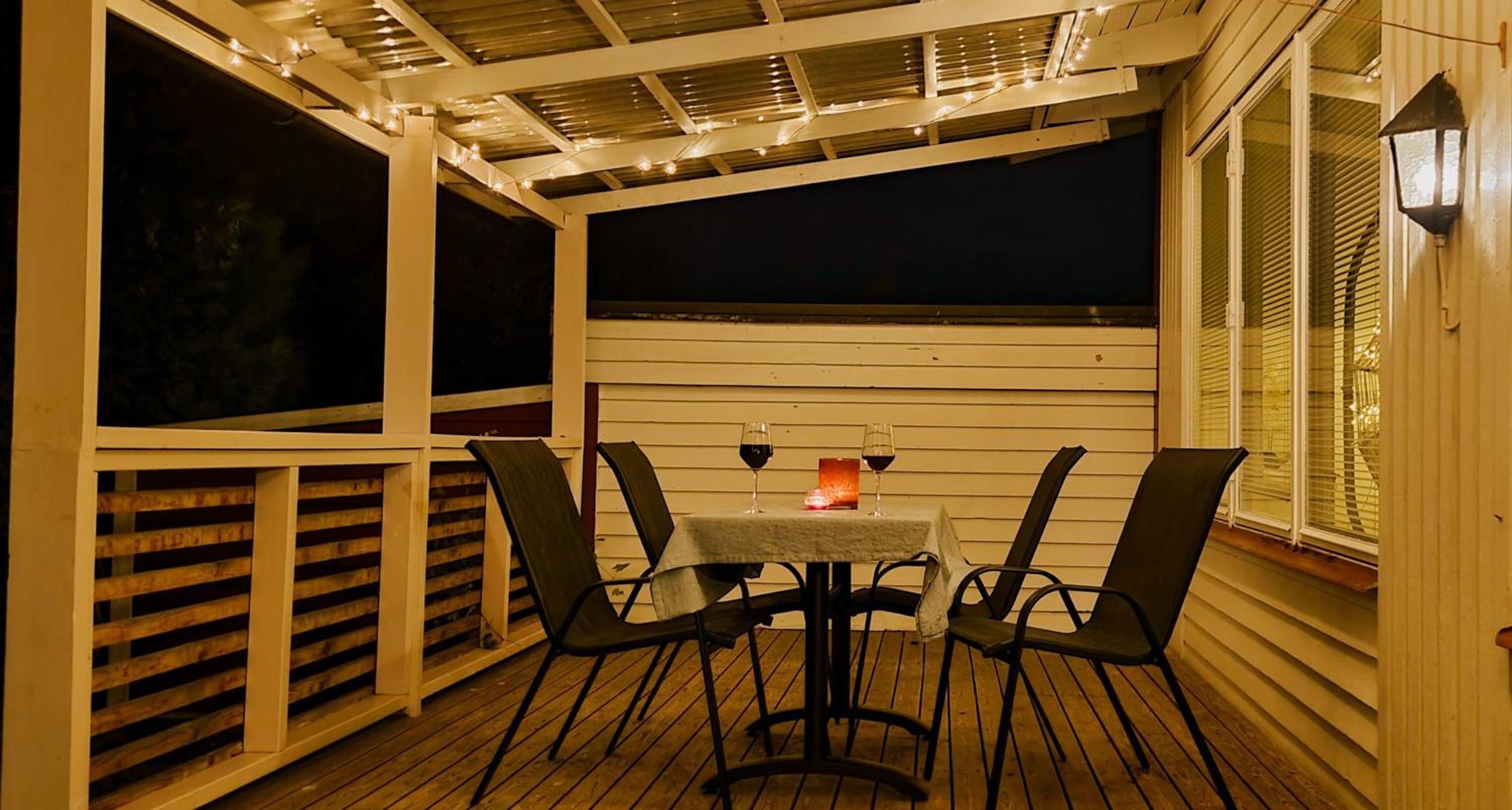200m to Sweden's Largest Lake - 3BR House & BBQ
