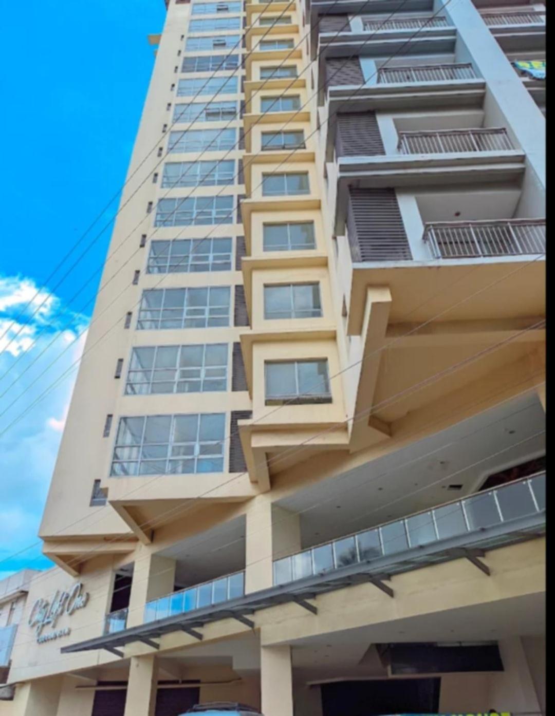City & Sea View Condo with Balcony Near Ayala