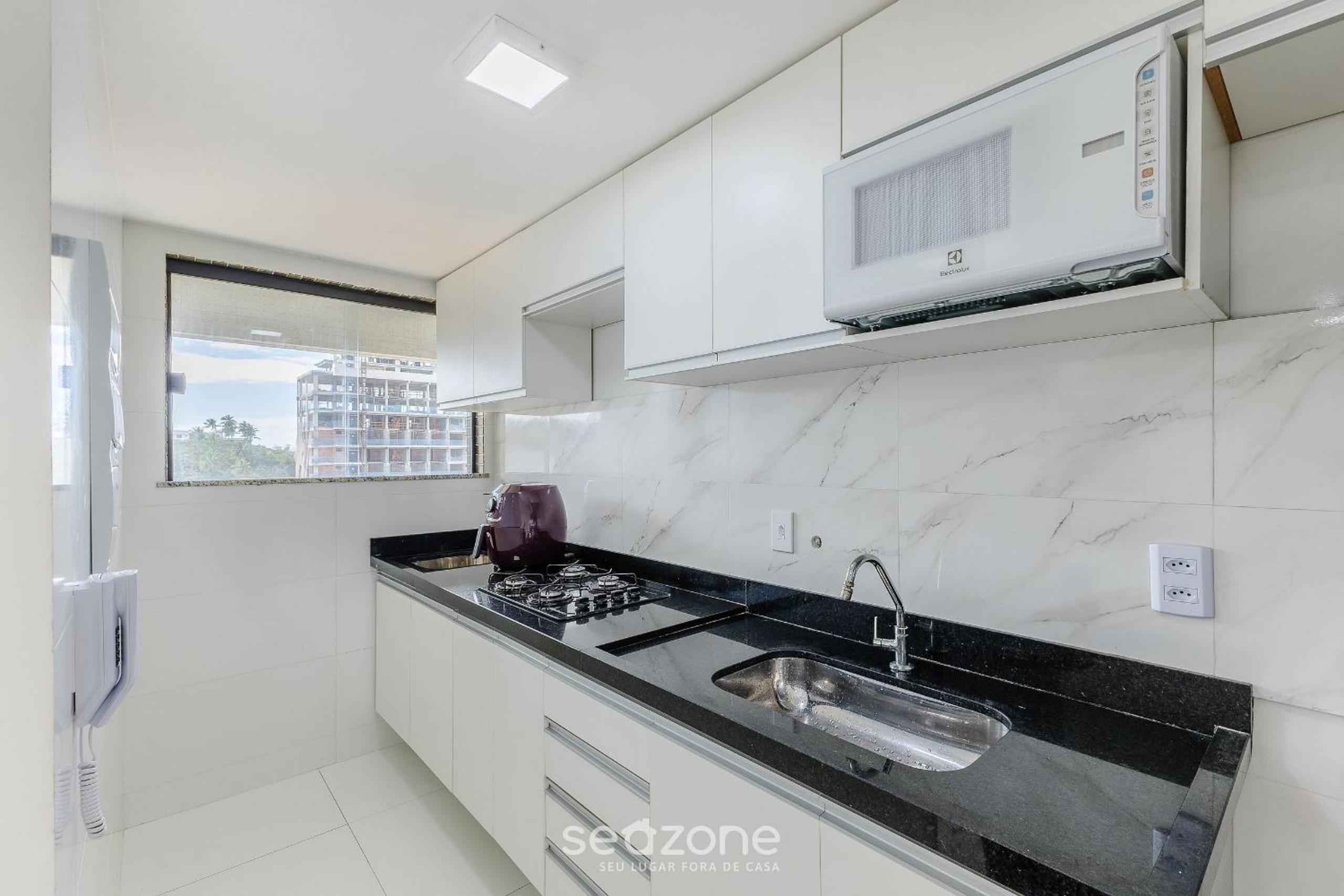 Fully equipped apartments in building 400m from the beach - PZO