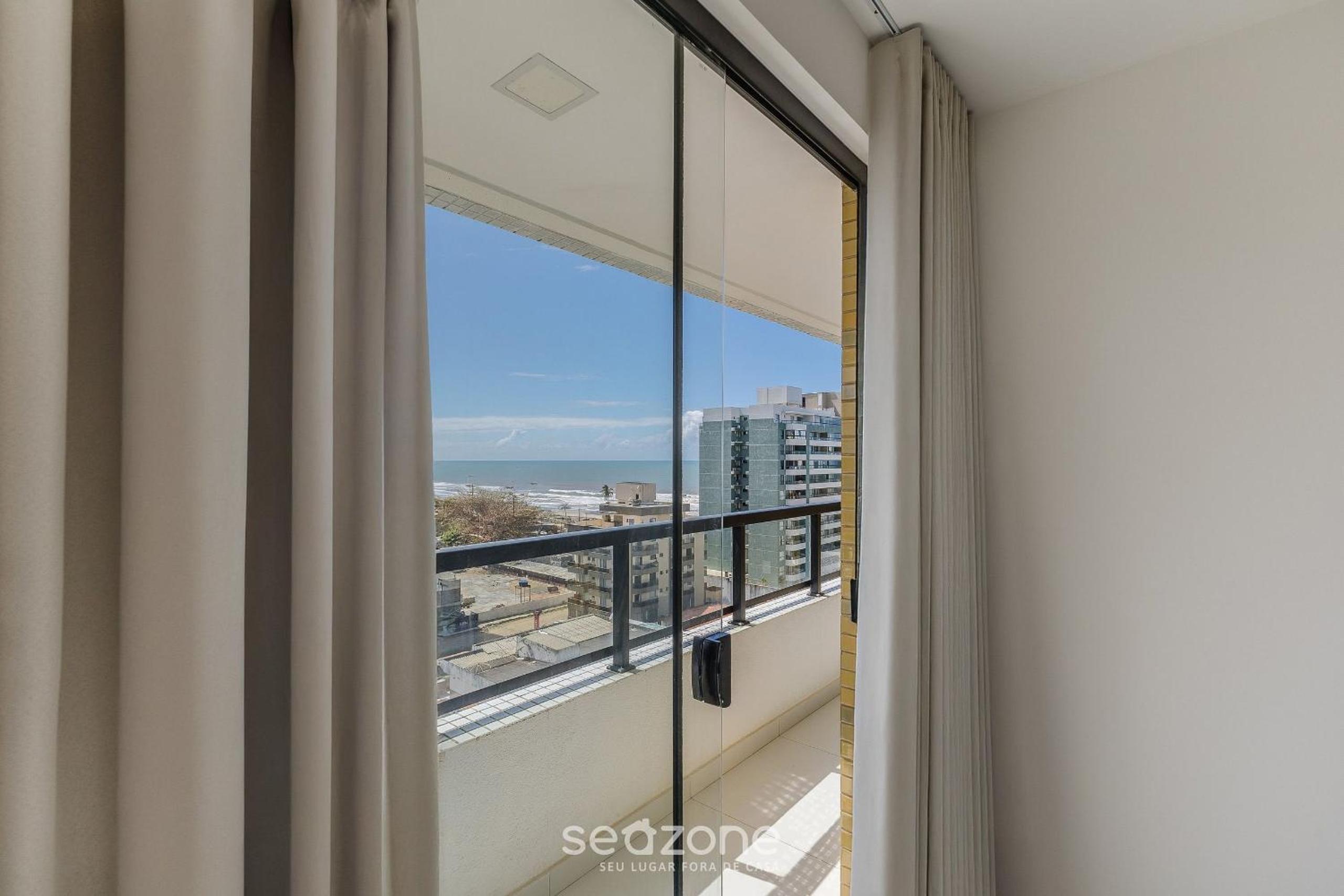 Fully equipped apartments in building 400m from the beach - PZO