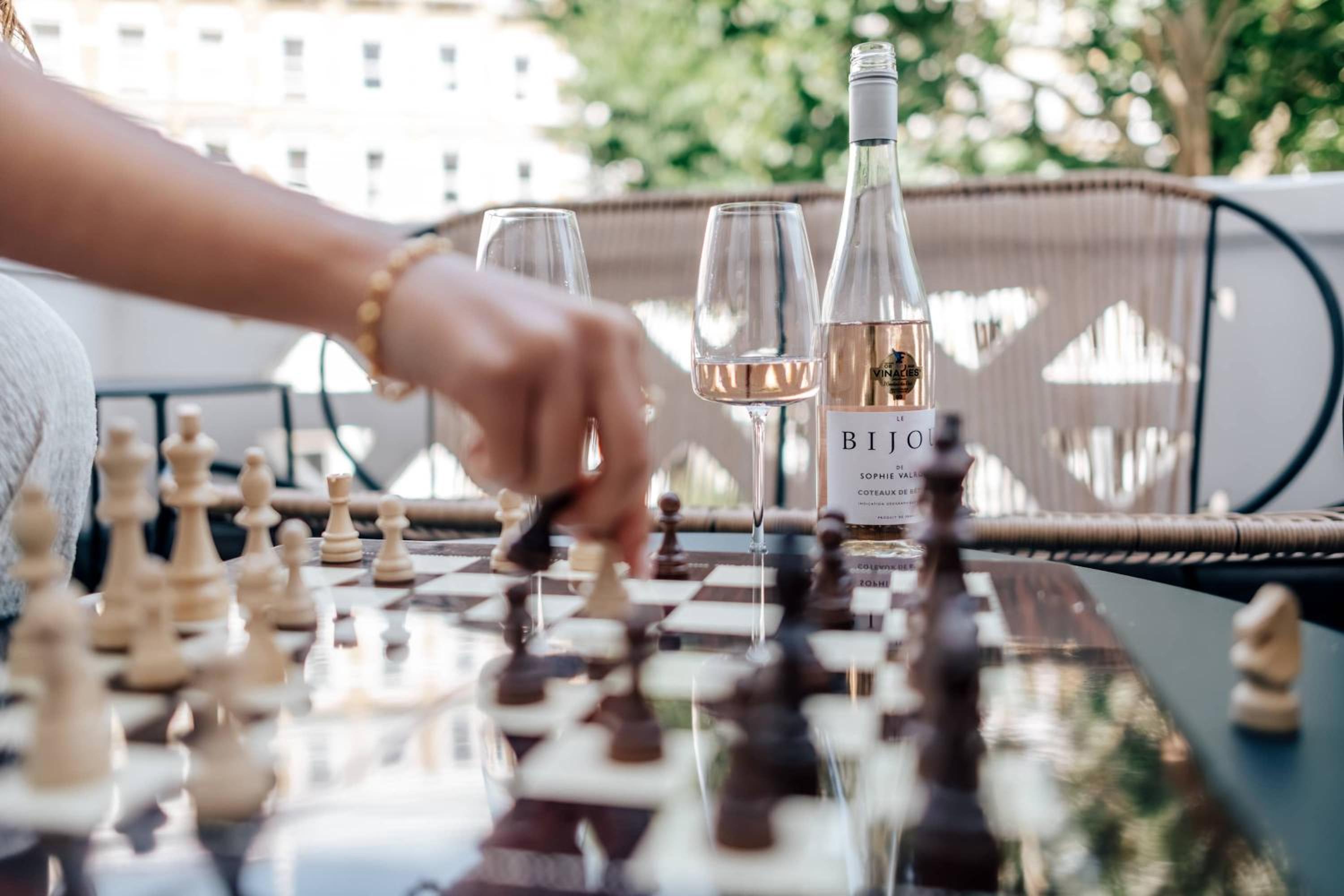 Royal Vibes in Kensington
