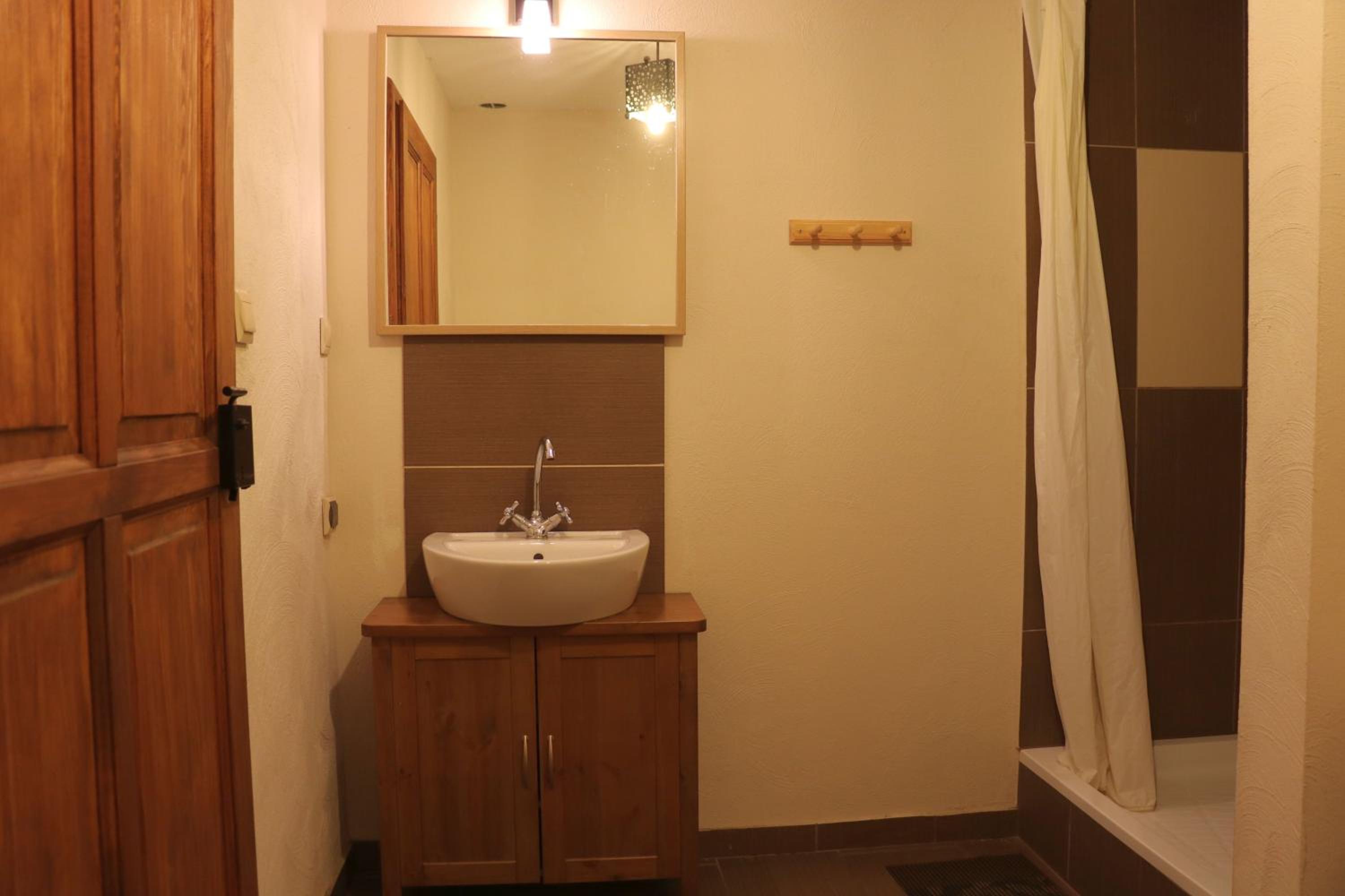 Photo 31
