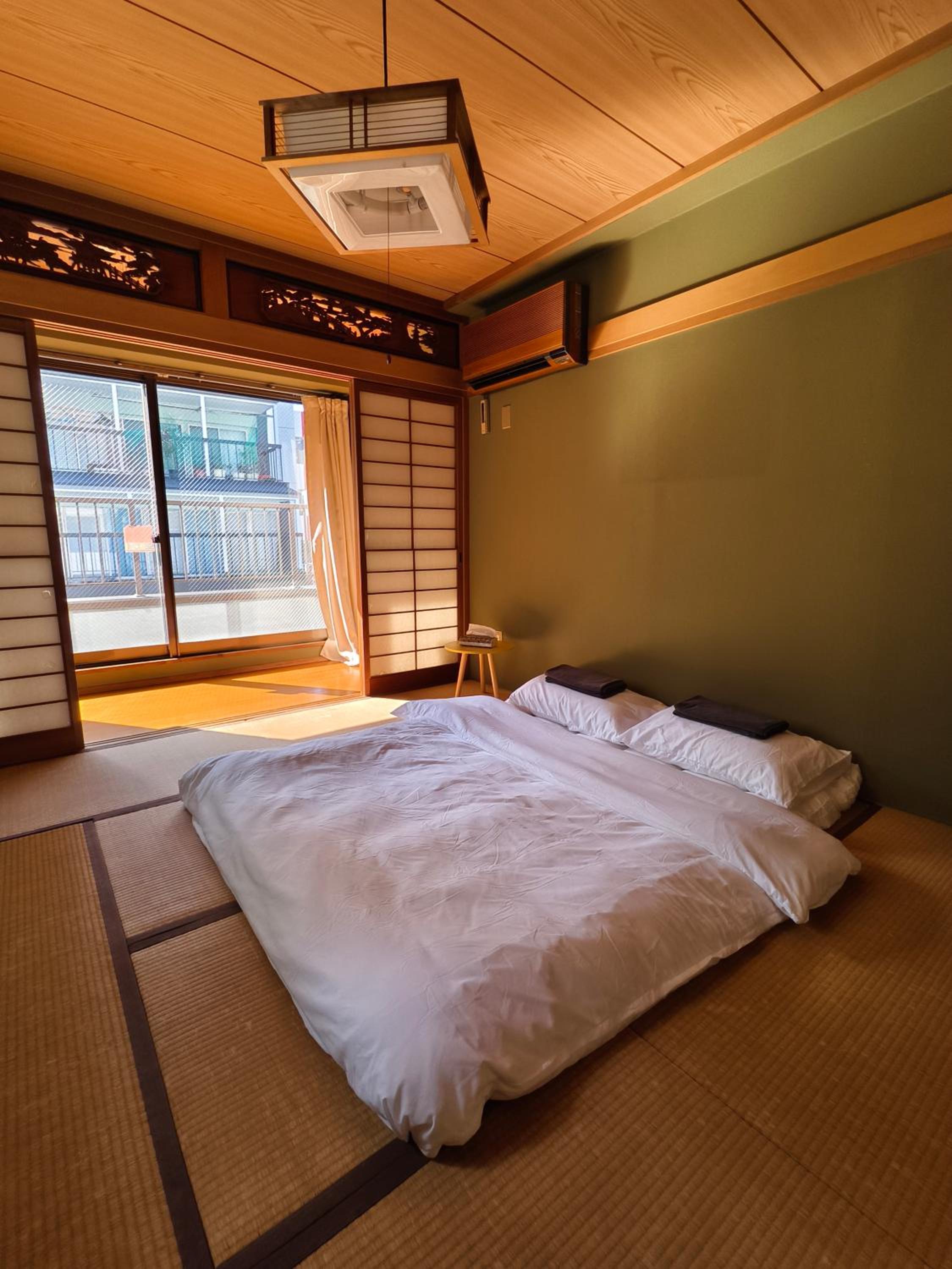 Shinsaibashi Vacation Stay! 3 mins to CS - X Project Rentals