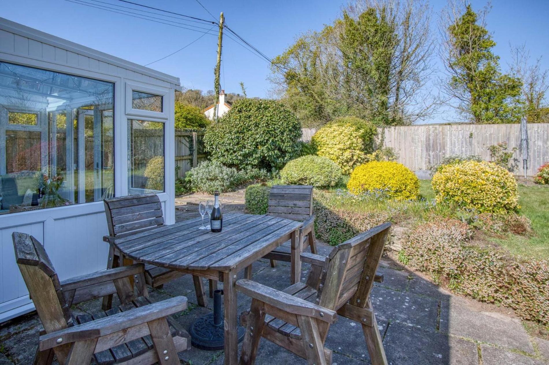 The Willows - 2 Bedroom Cottage - Oxwich