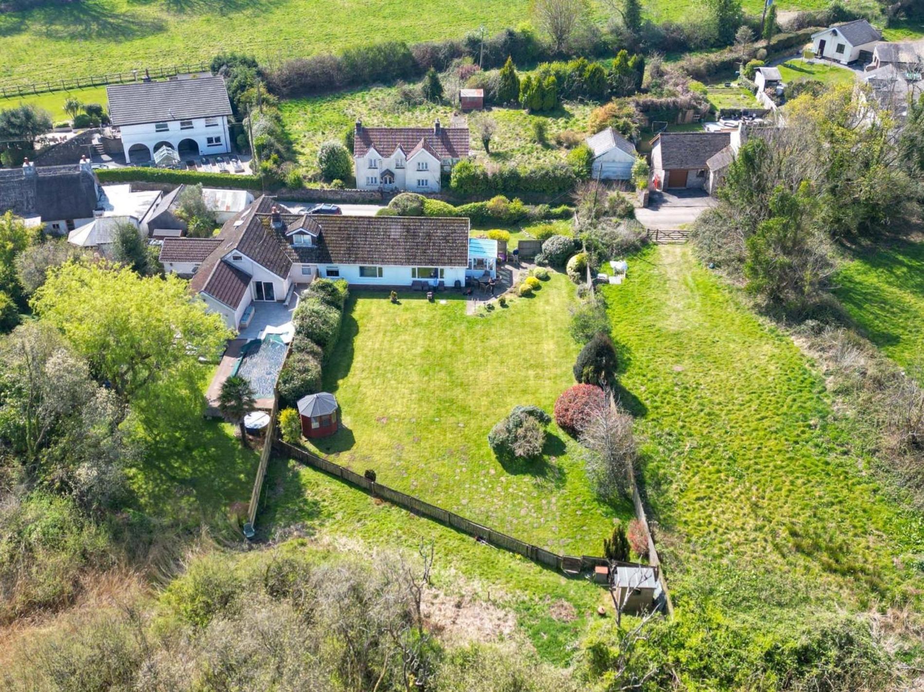 The Willows - 2 Bedroom Cottage - Oxwich