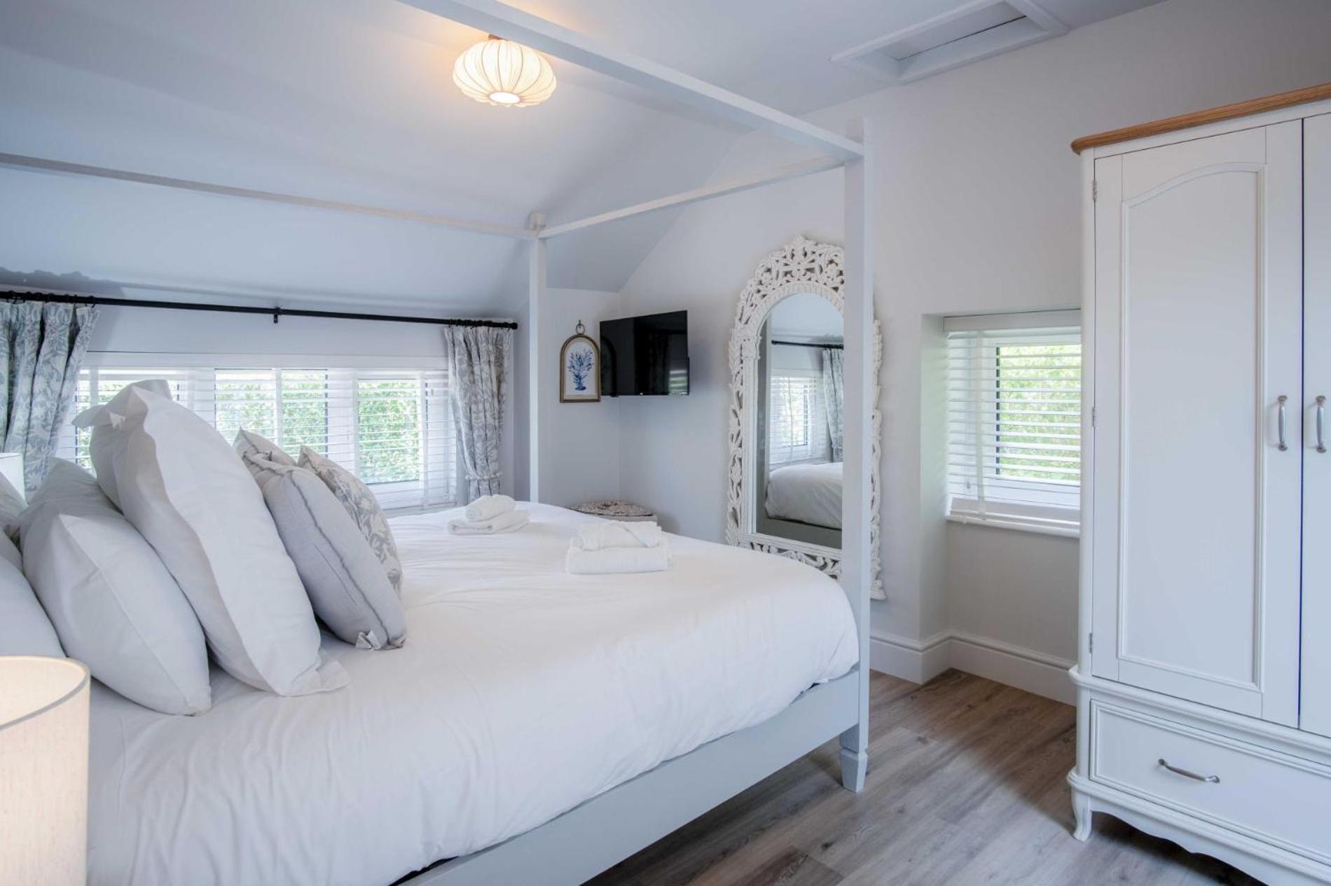 Wood Cottage - 3 Bedroom - Bishopston Swansea