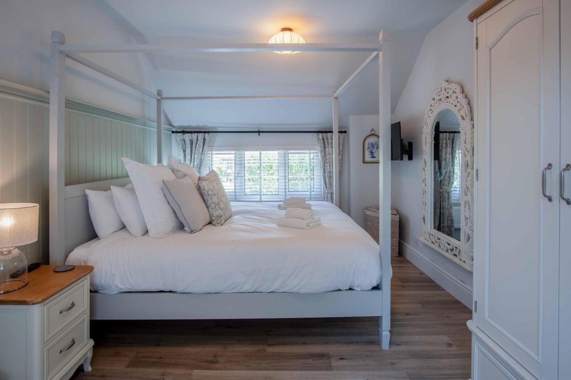 Wood Cottage - 3 Bedroom - Bishopston Swansea