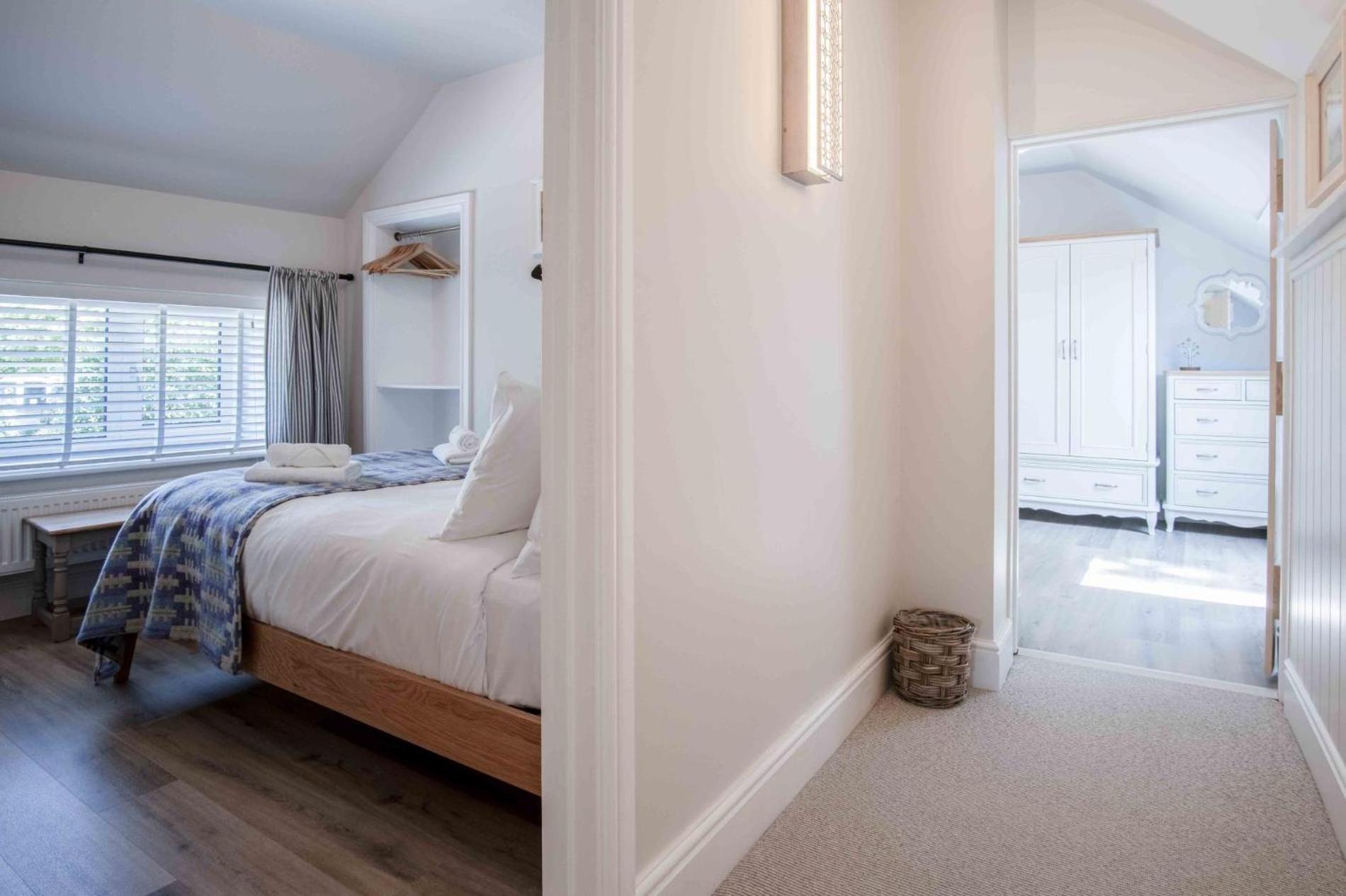 Wood Cottage - 3 Bedroom - Bishopston Swansea