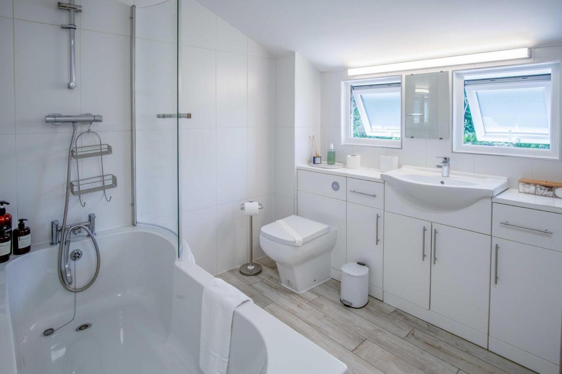 Wood Cottage - 3 Bedroom - Bishopston Swansea