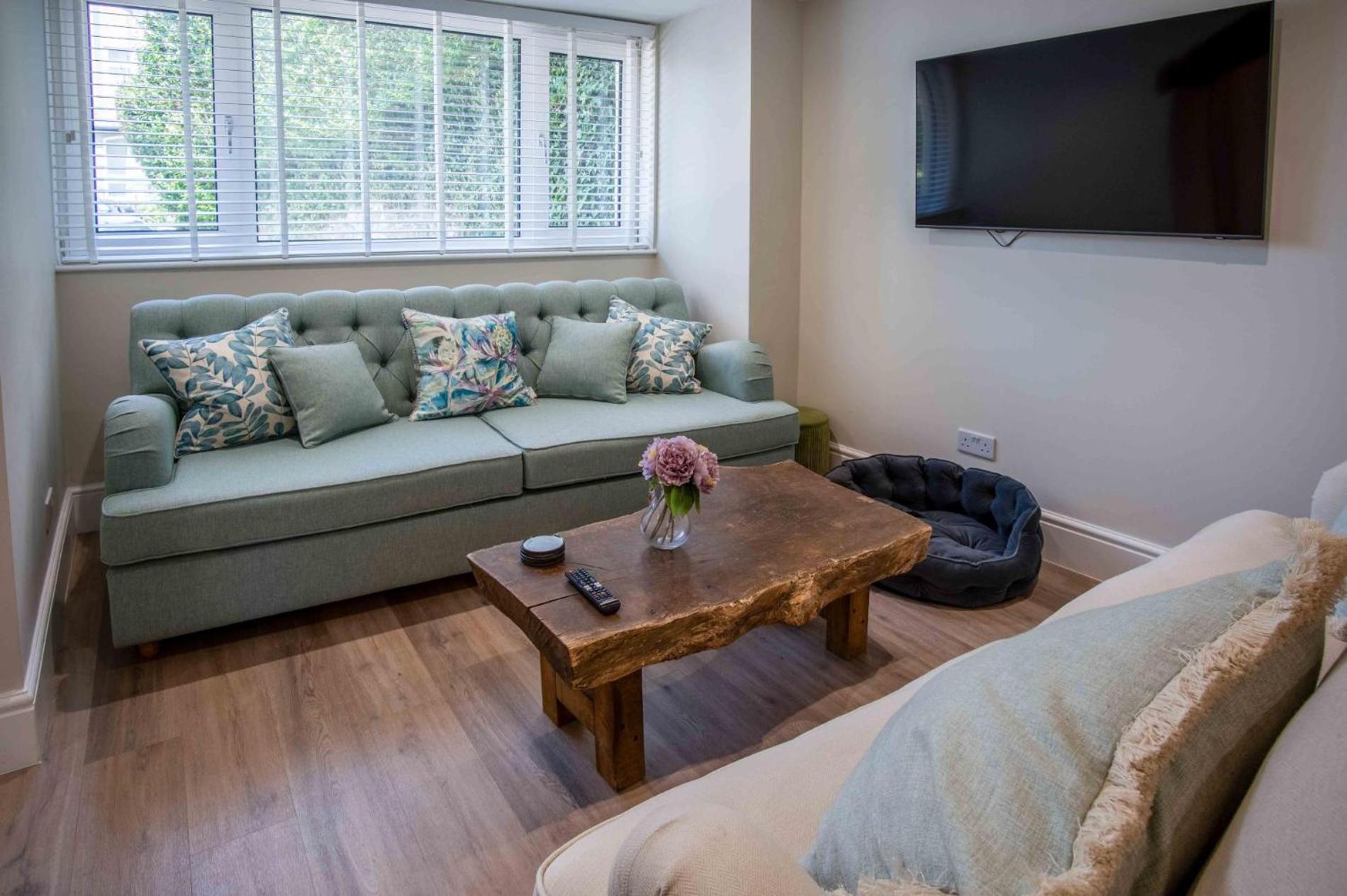 Wood Cottage - 3 Bedroom - Bishopston Swansea