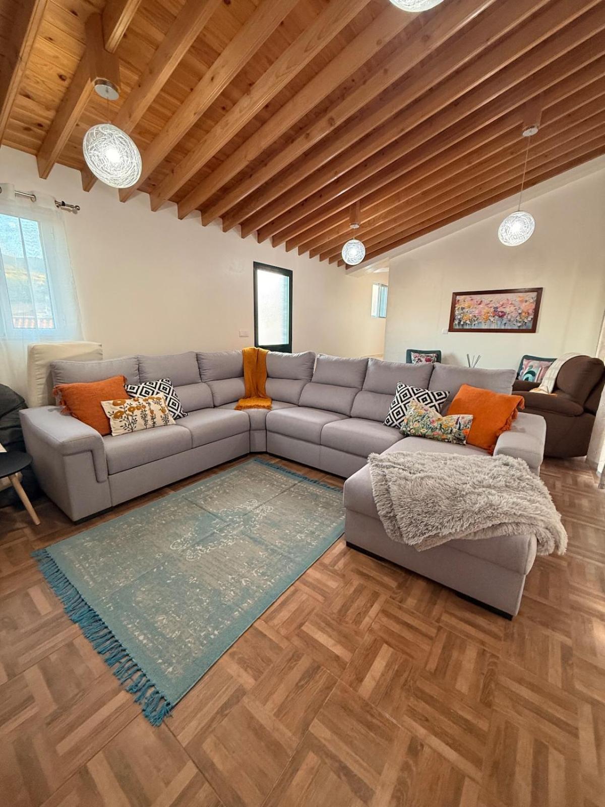 Family Home - Alojamento Local