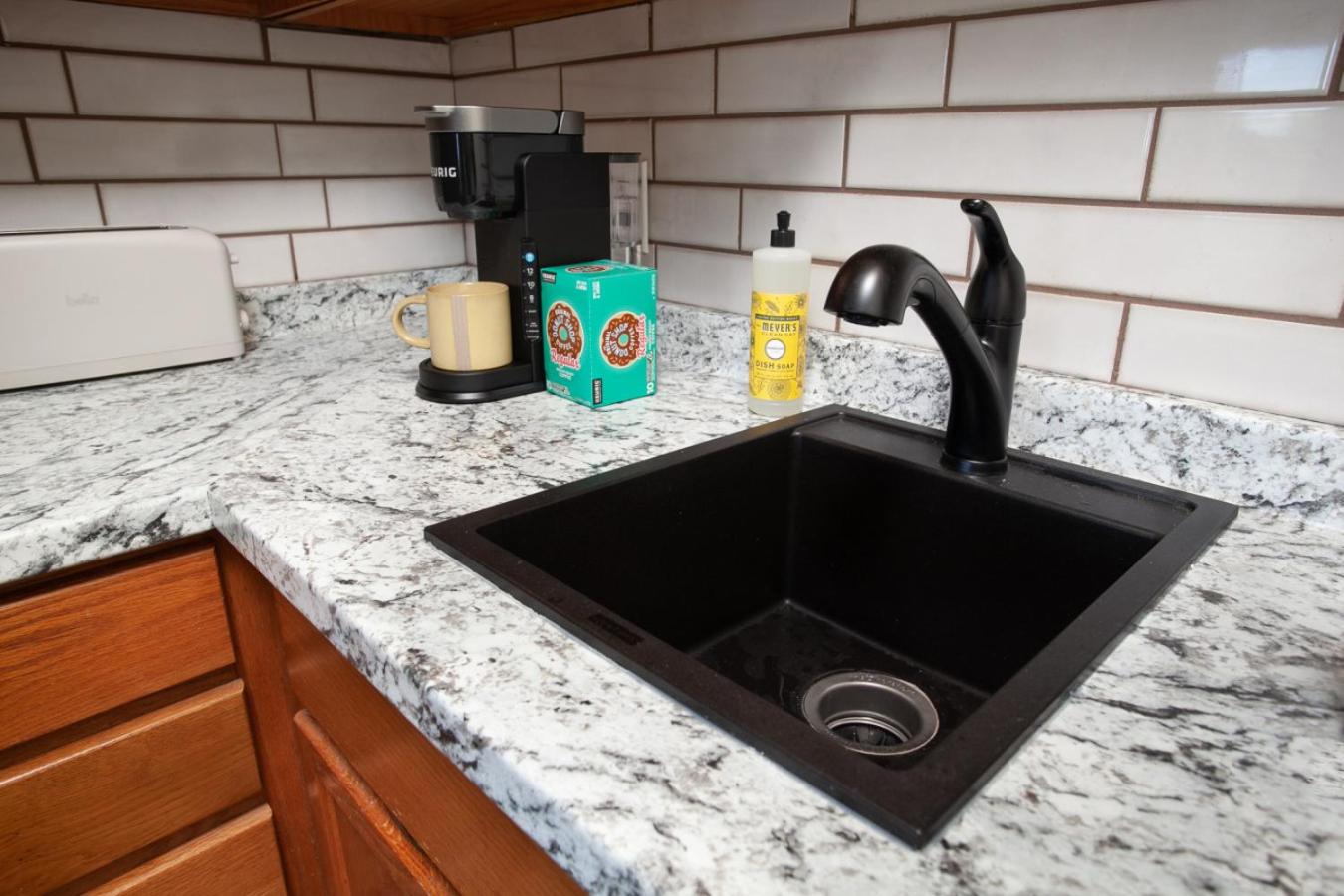 Cloudtop Escape Fireplace Community Amenities!