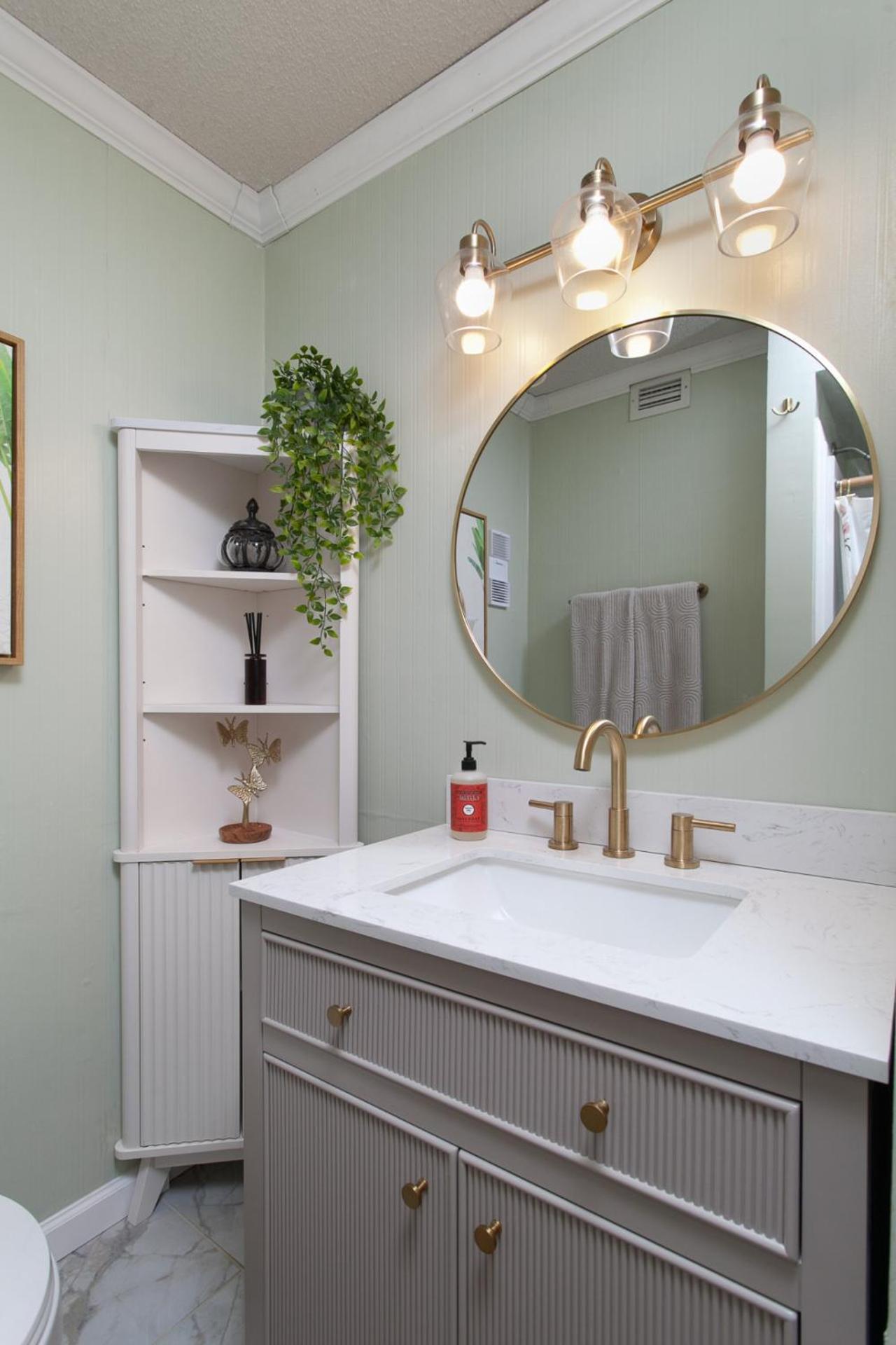 Cloudtop Escape Fireplace Community Amenities!