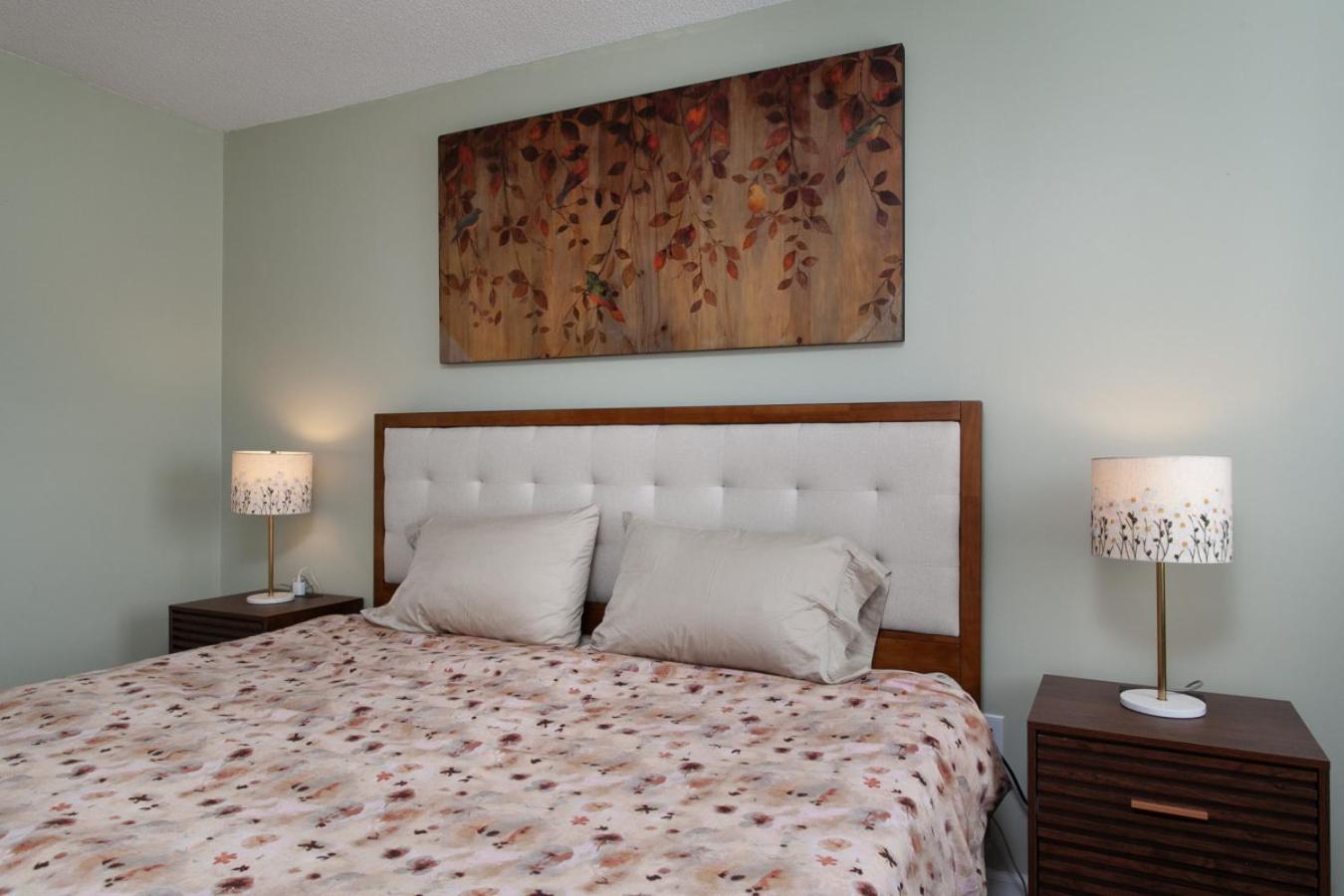 Cloudtop Escape Fireplace Community Amenities!