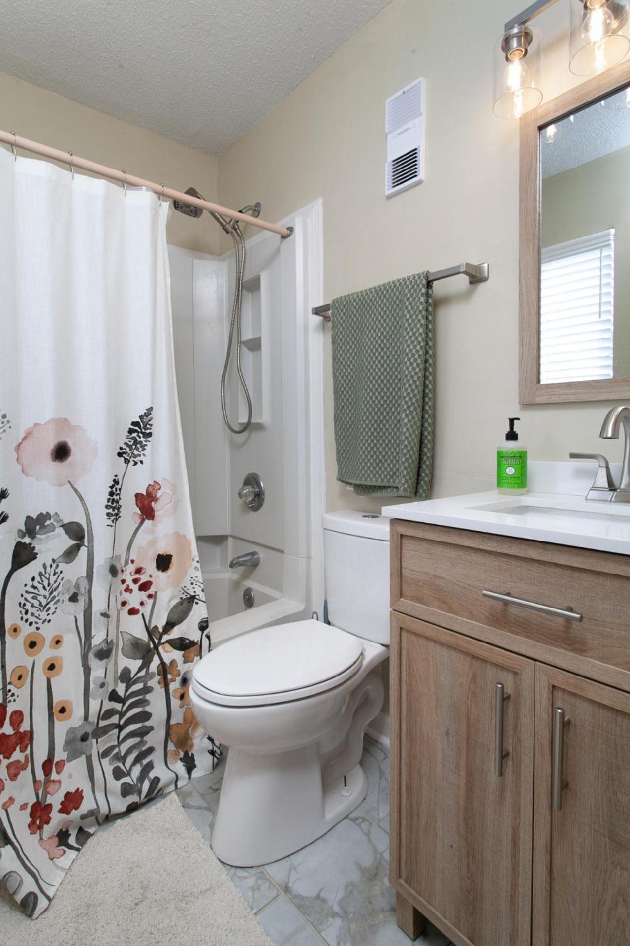 Cloudtop Escape Fireplace Community Amenities!