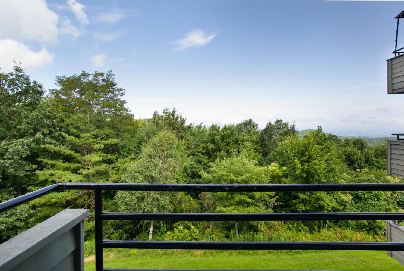 Cloudtop Escape Fireplace Community Amenities!