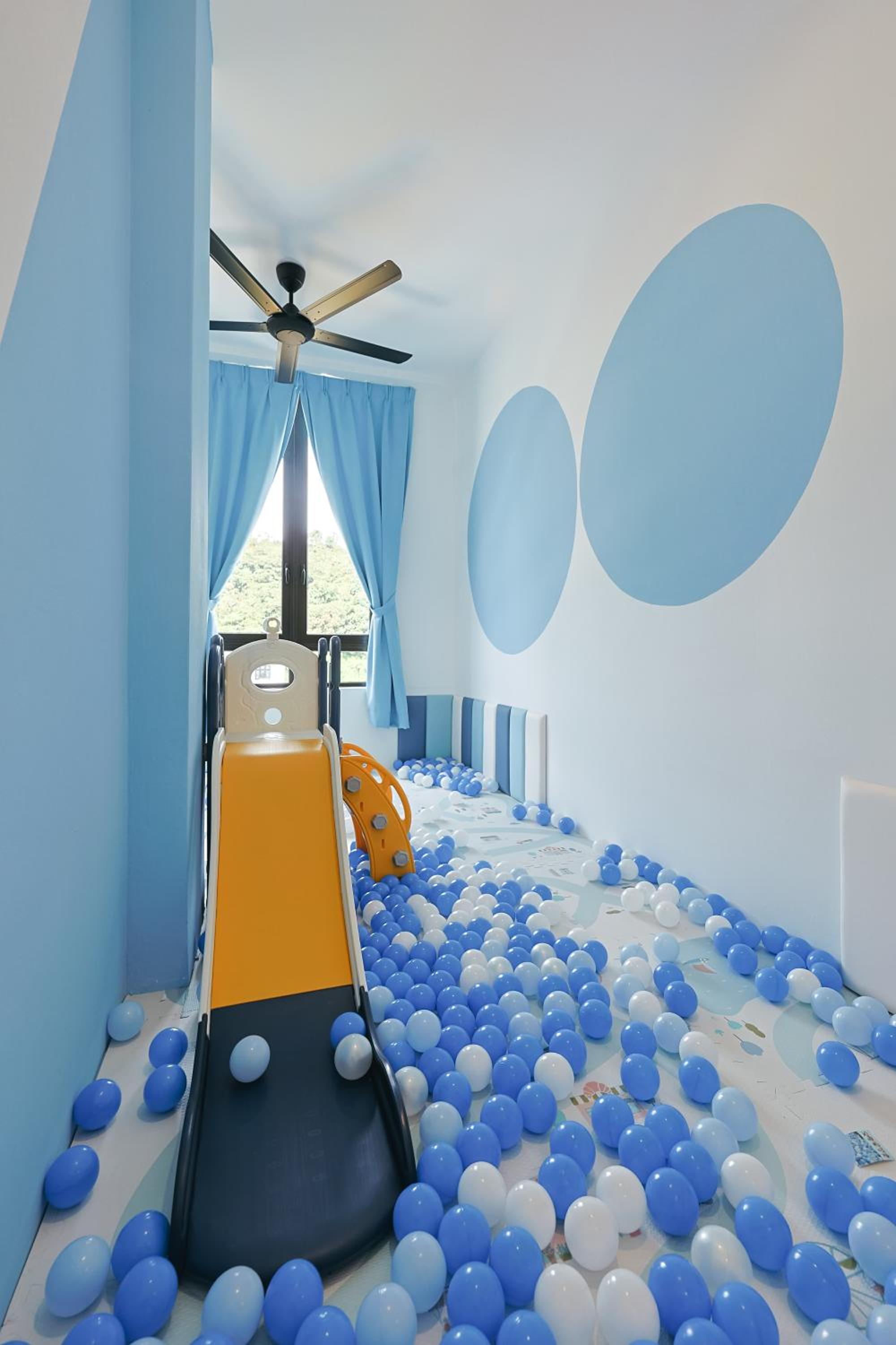 Cameron Centrum Family Haven Kids Private Playground Clover Home A-3-15A