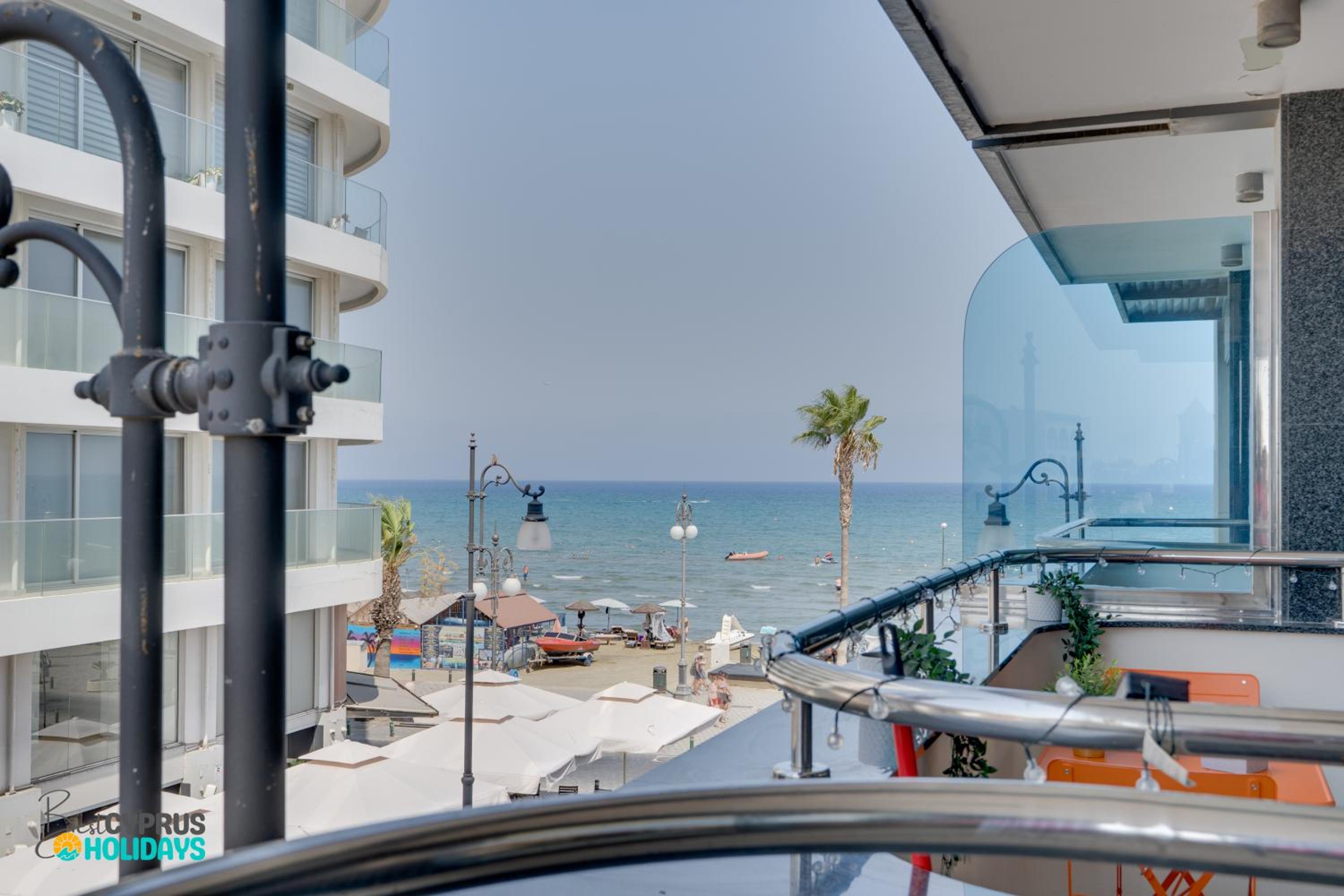 Dios Ponte 102 Beachfront