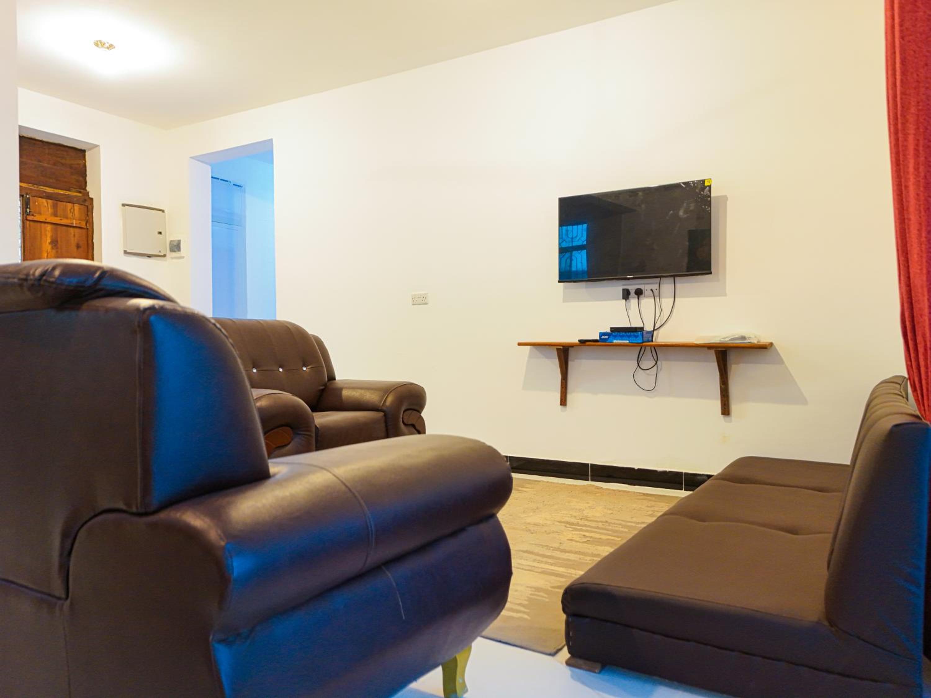 Beachfront 2BR Apartment in Uroa, Zanzibar - Sea Views & Direct Beach Access