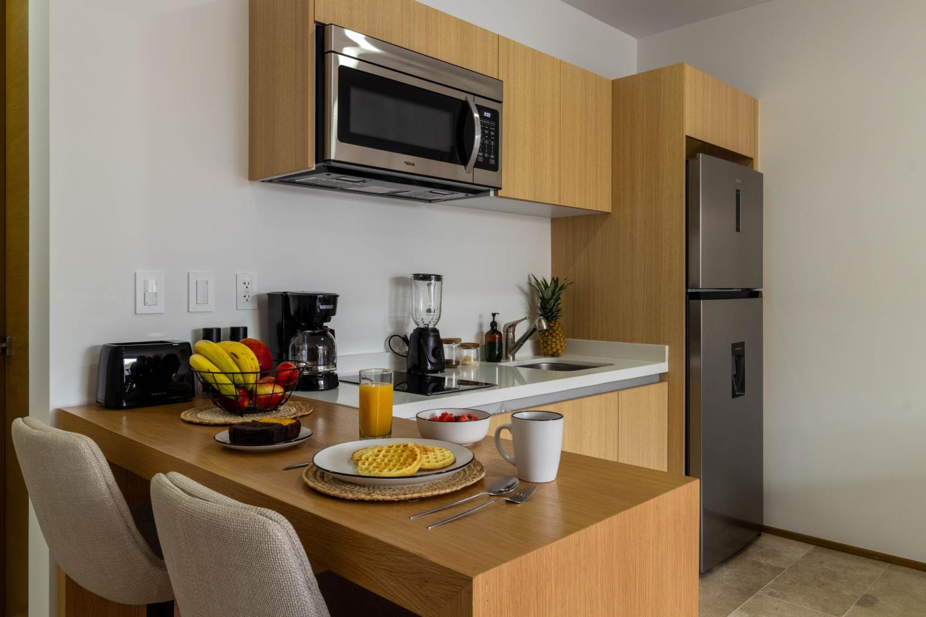 New Luxury Studio in the City Center