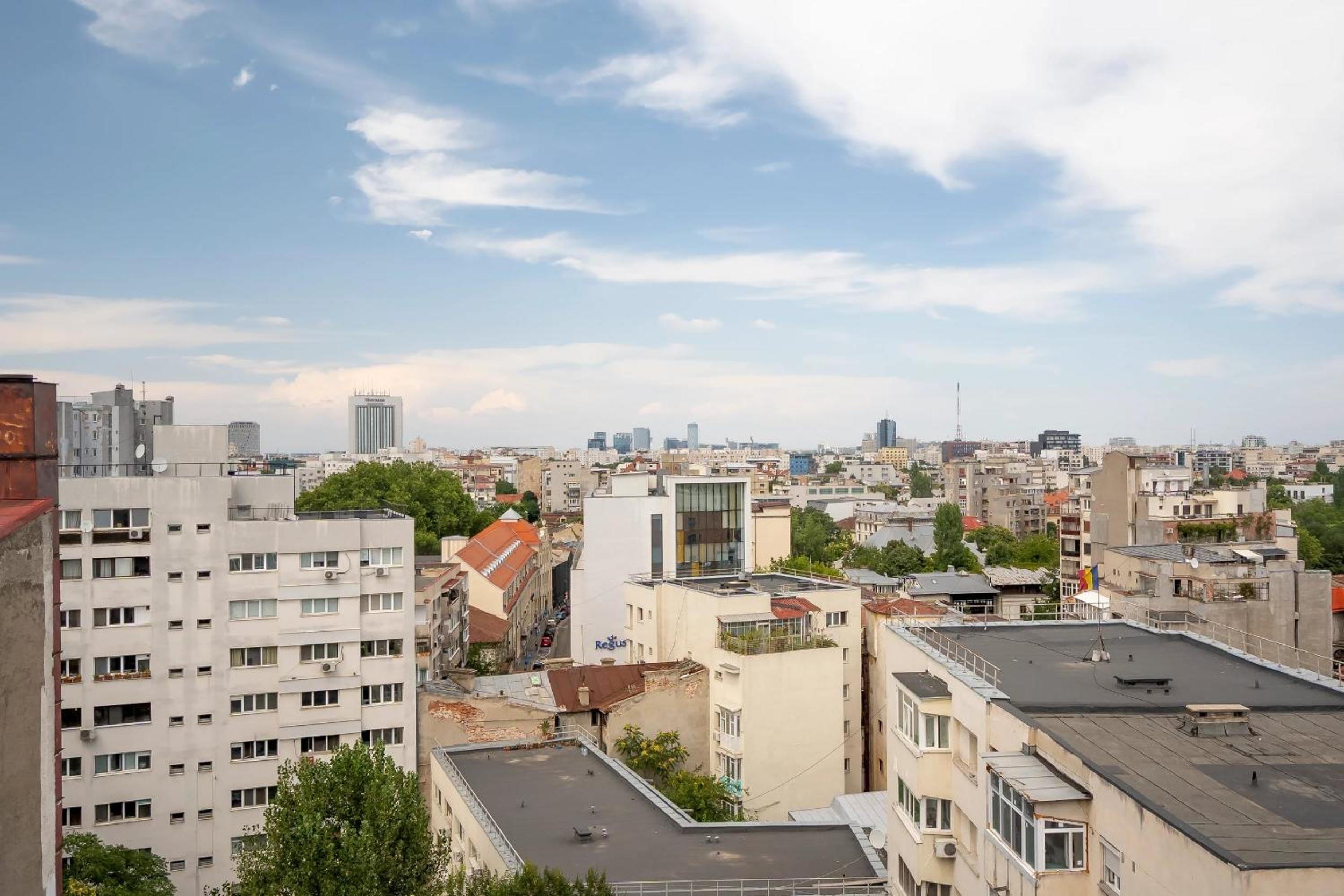 Little City Base Near Old Town & Calea Victoriei