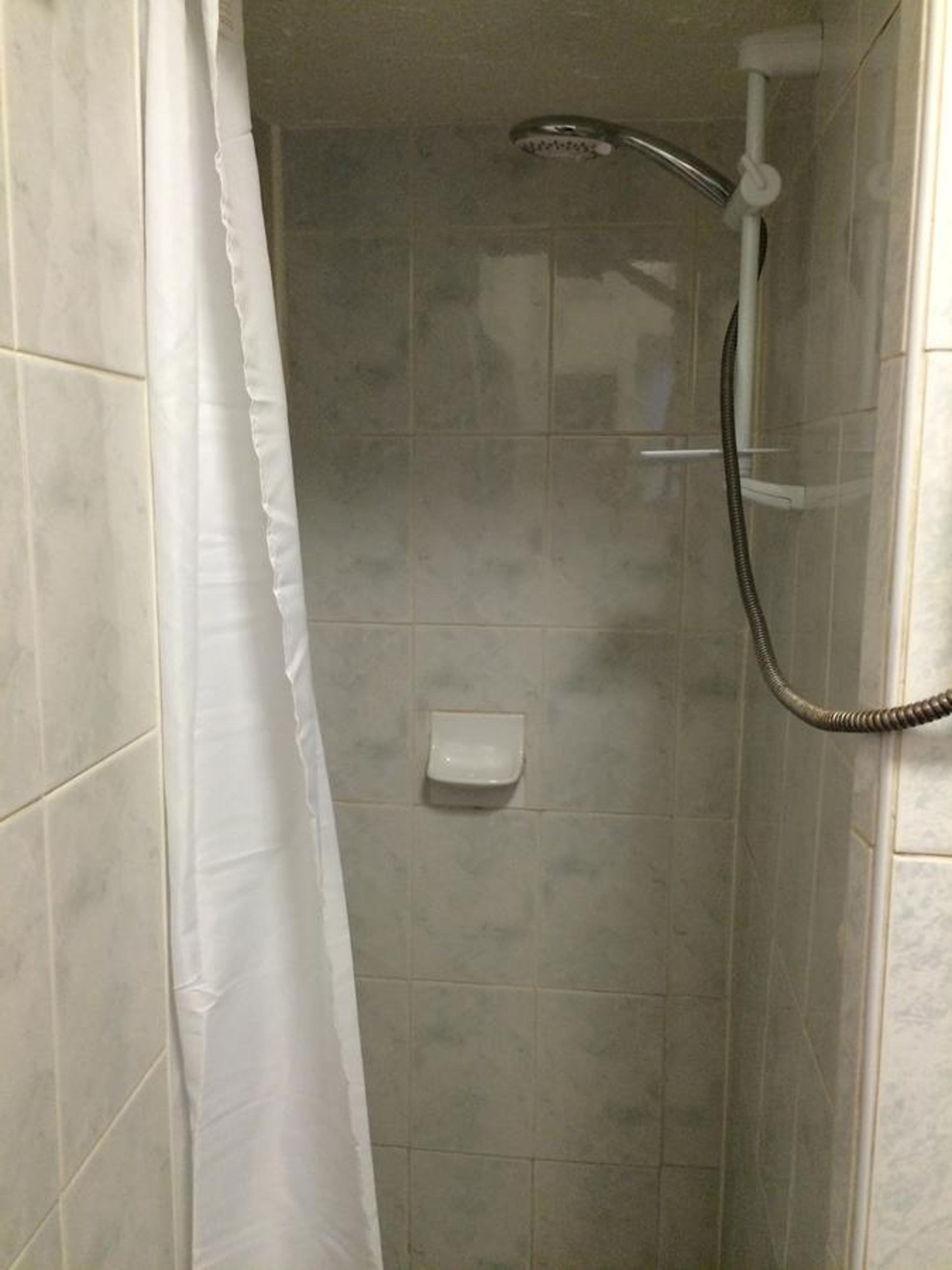 Photo 34