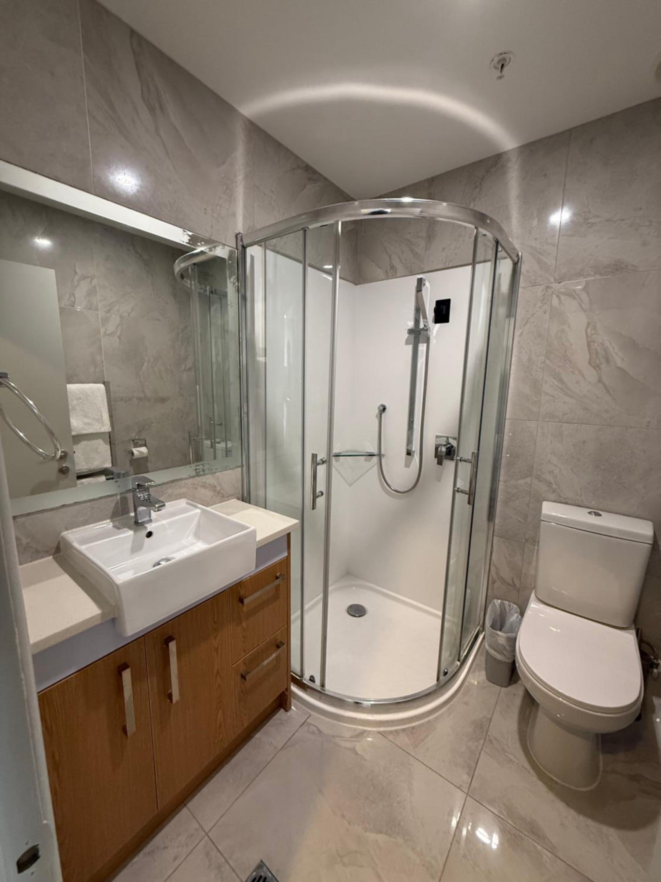 Goodview Hotel