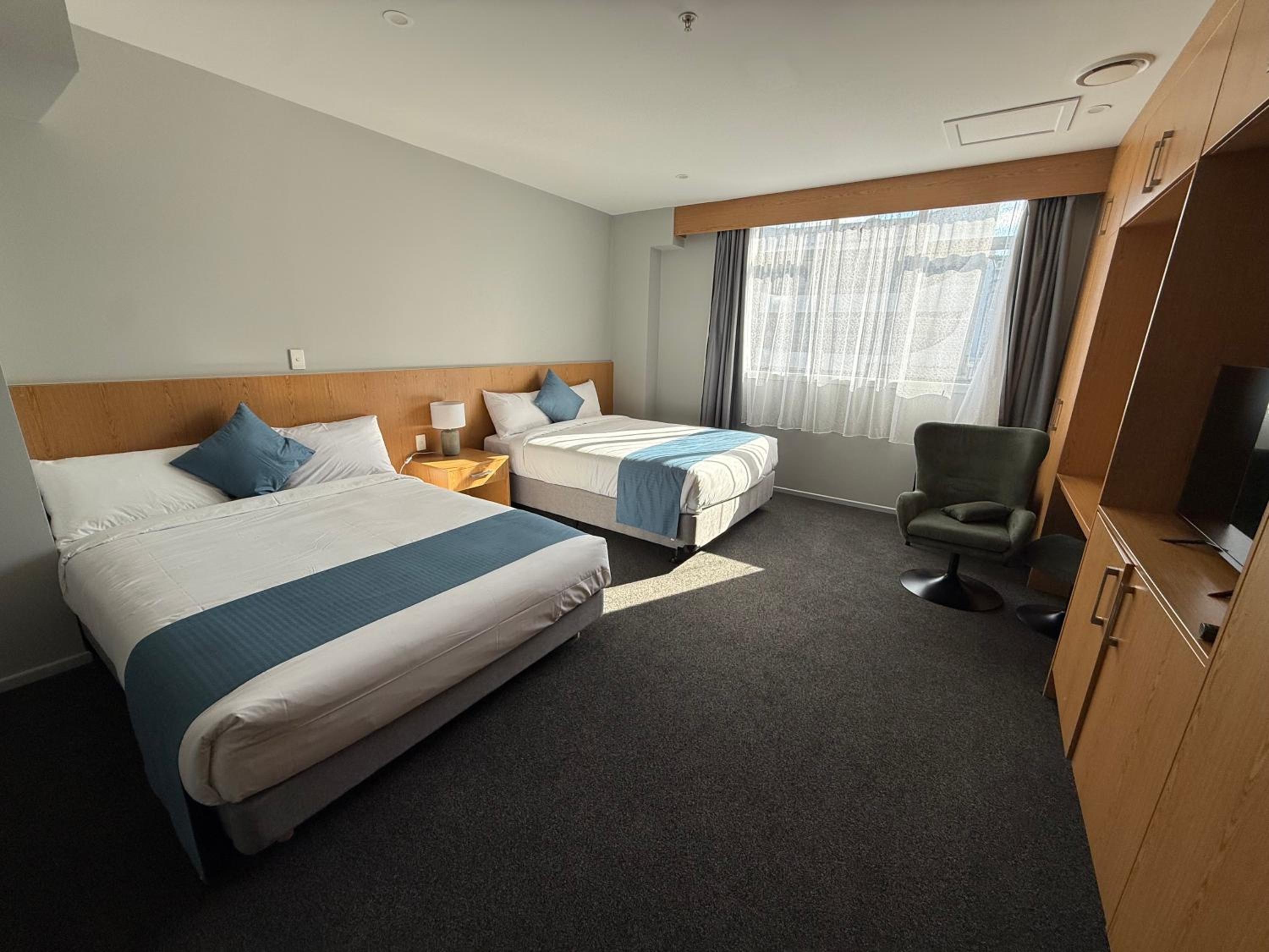 Goodview Hotel