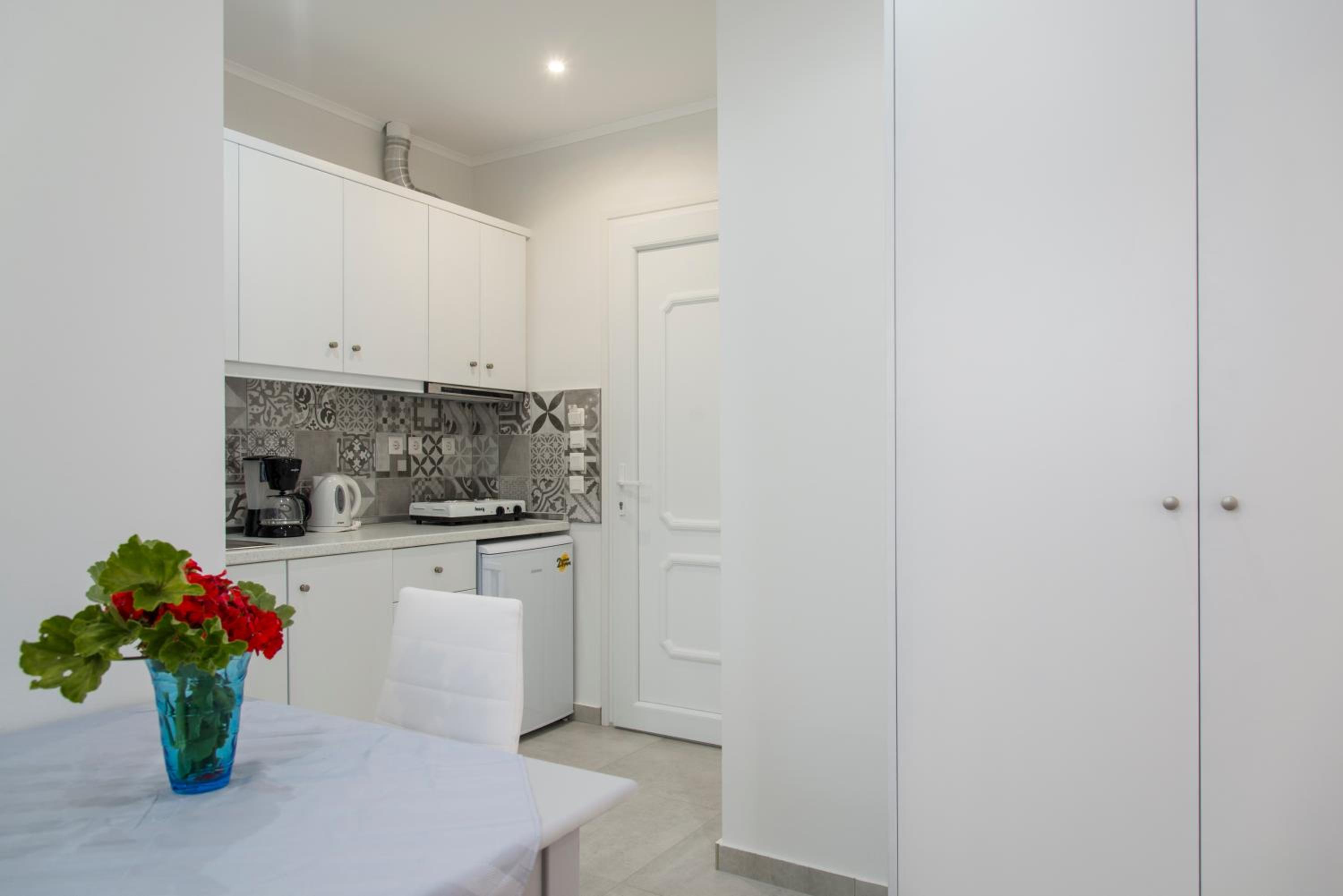 Byron Apartments