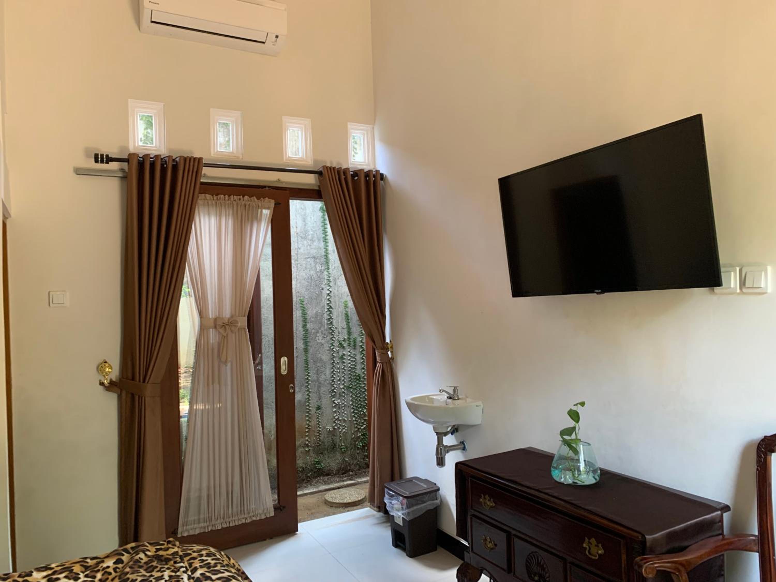 Kreo Guest House