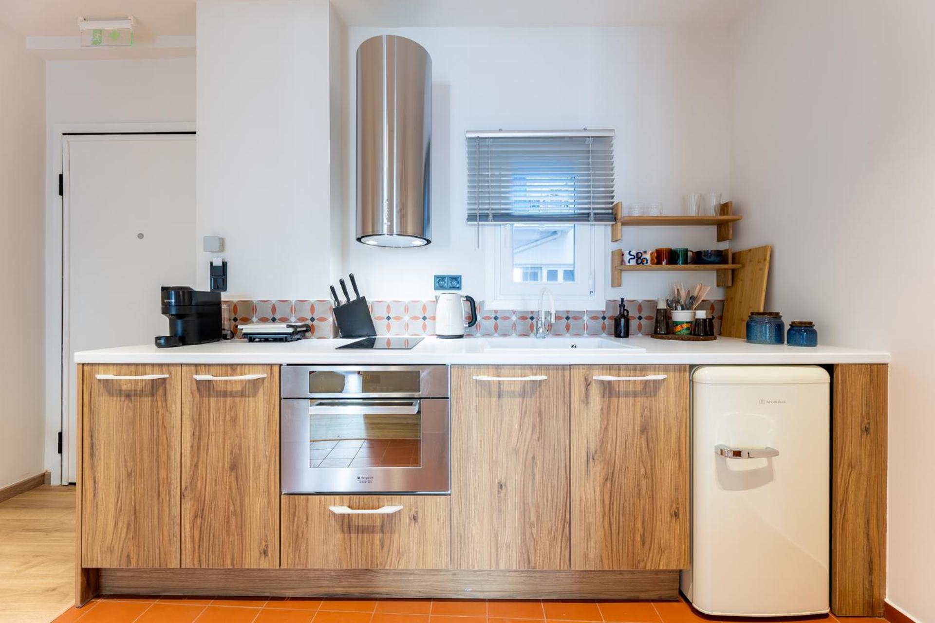 Cozy Apartment steps away from Acropolis and the Metro Station by Lumen Living