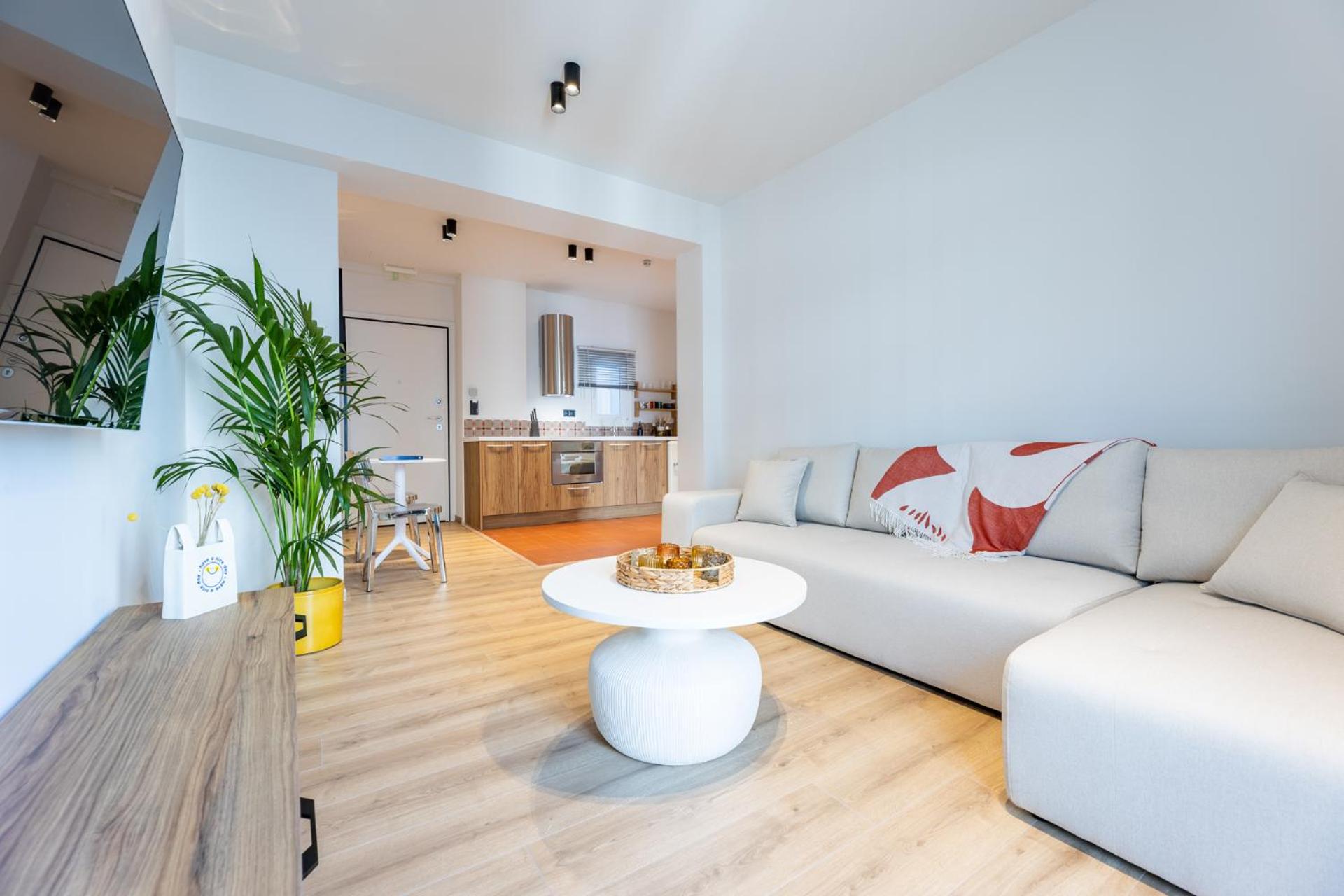 Cozy Apartment steps away from Acropolis and the Metro Station by Lumen Living