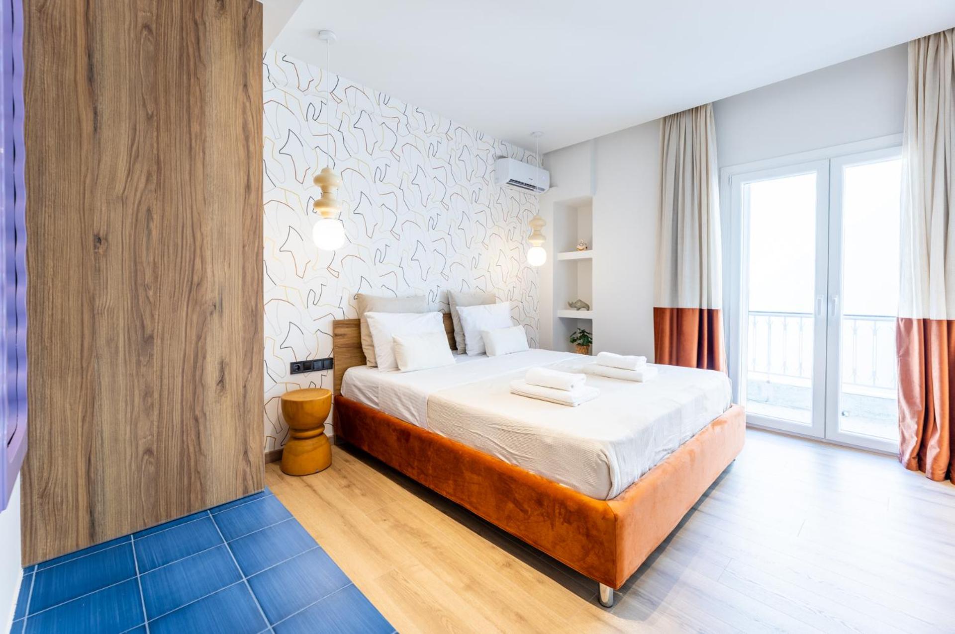Cozy Apartment steps away from Acropolis and the Metro Station by Lumen Living