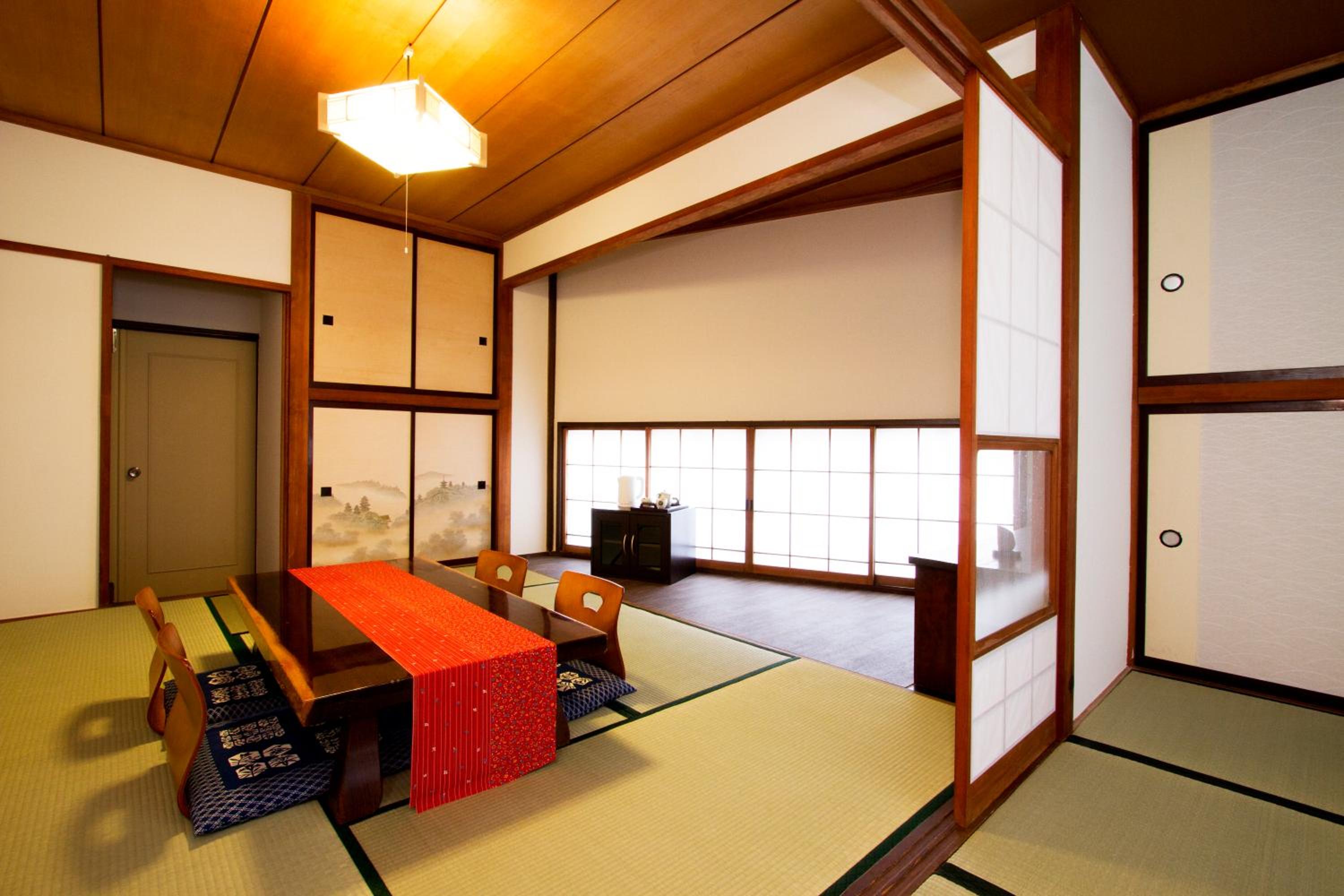 Guesthouse Fujinokura Kawaguchiko Ekimaeten