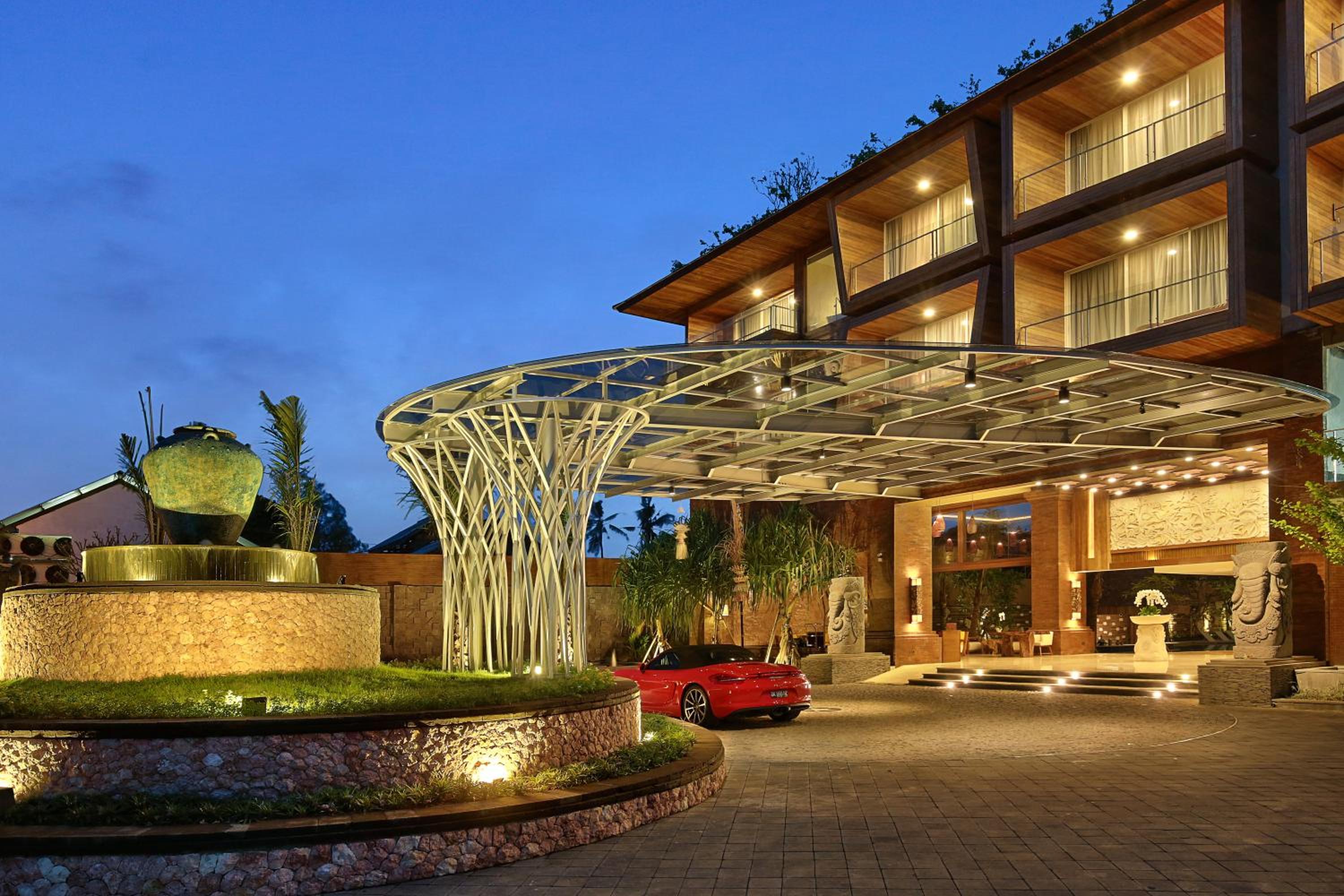 Hotel Jimbaran Bay Beach Resort and Spa by Prabhu - Image 1